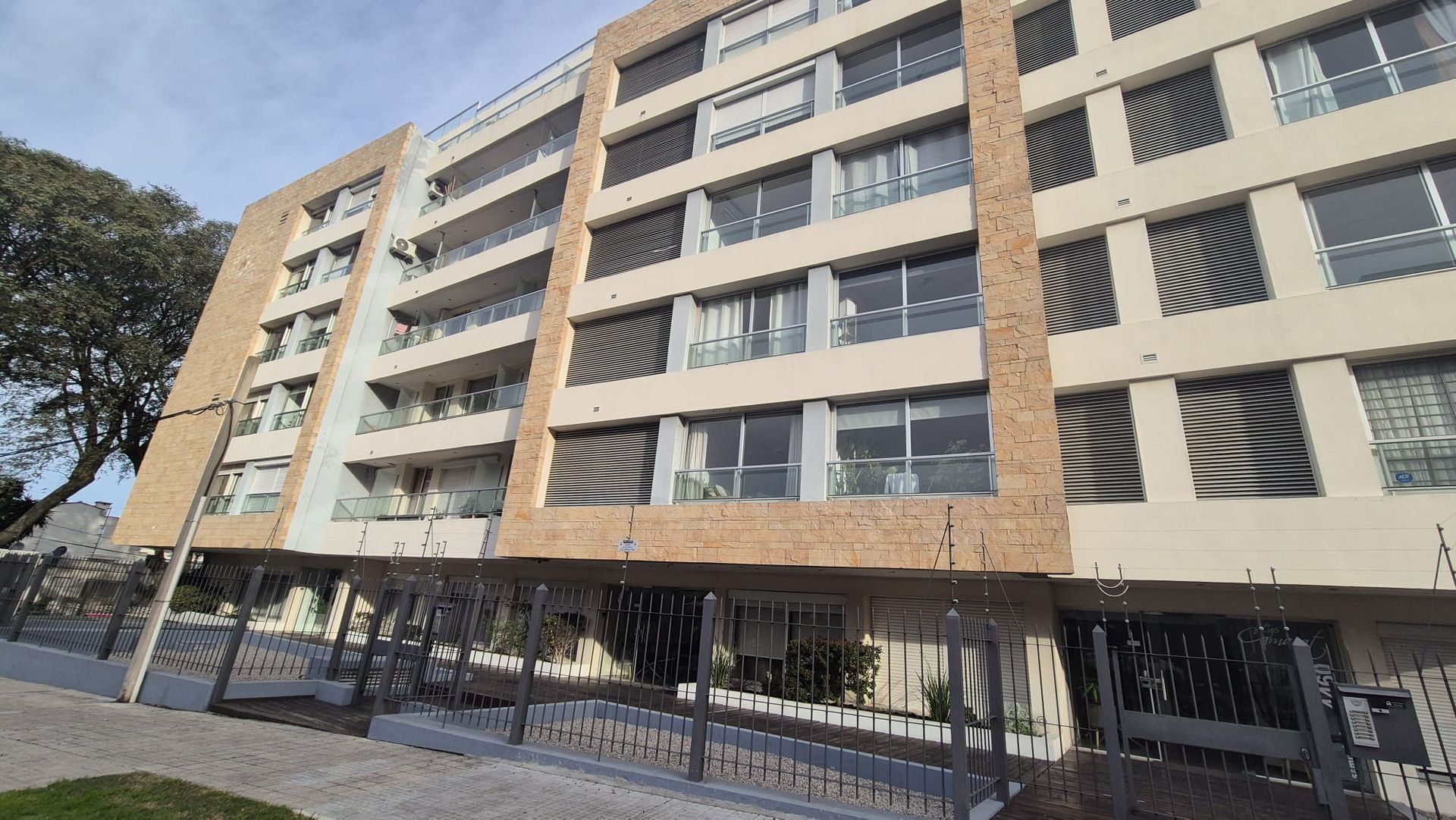 Alquiler Apartamento 1 dormitorio Amoblado Malvin · Foto 12