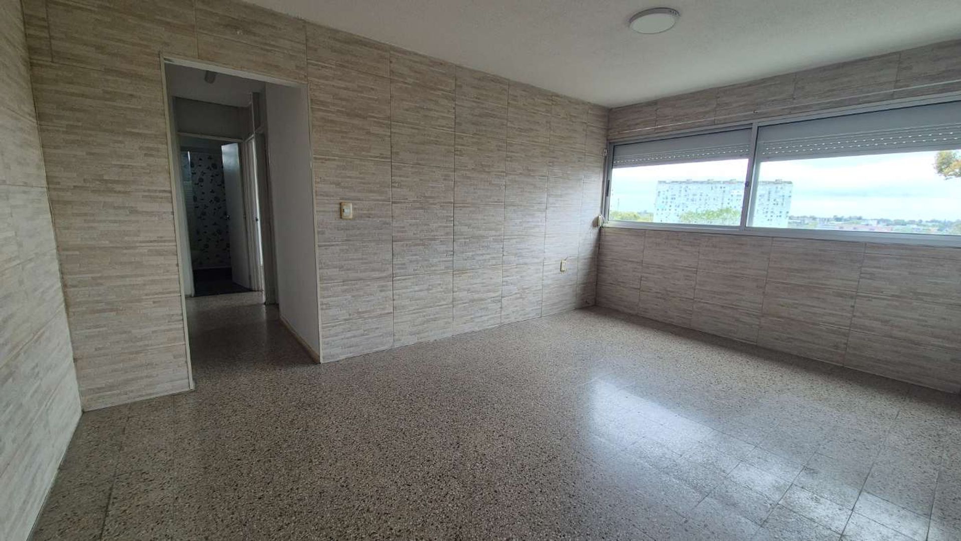 Alquiler Apartamento 2 dormitorios Malvin Norte · Foto 1