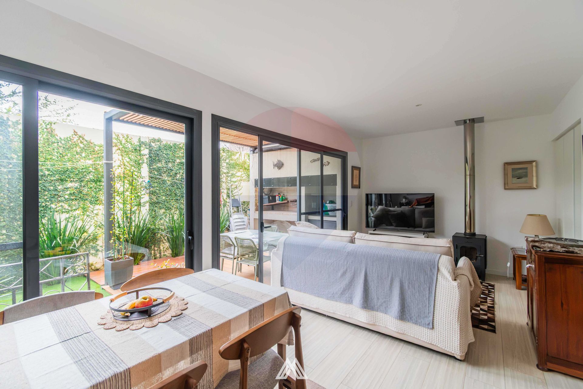 Venta Casa Carrasco de 2 Dormitorios y escritorio
