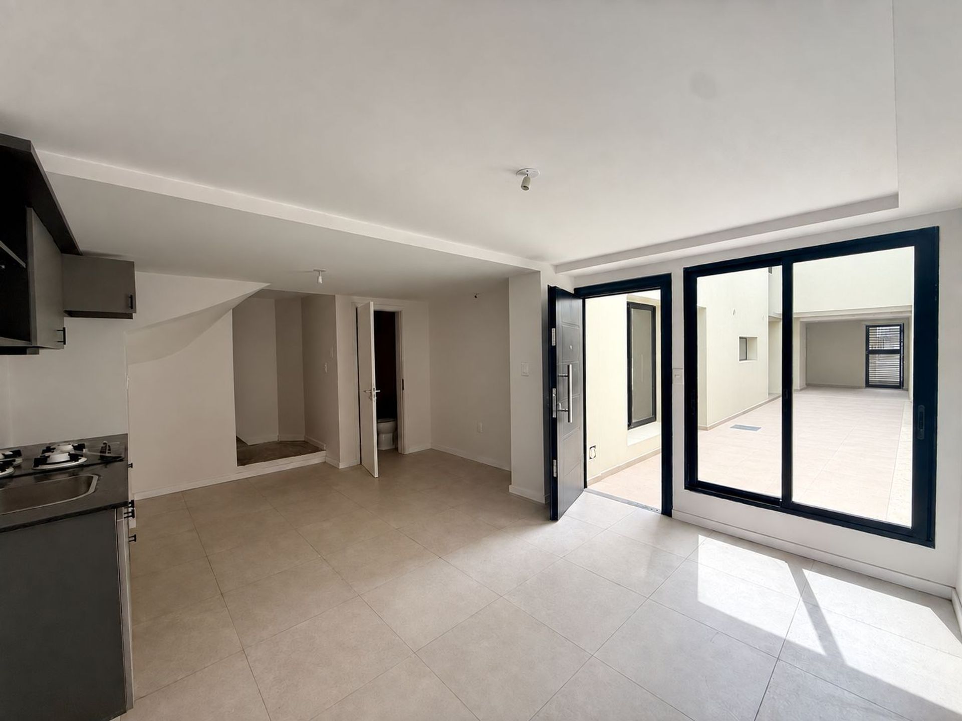 Venta Parque Rodo apartamento 2 dorm c parrillero