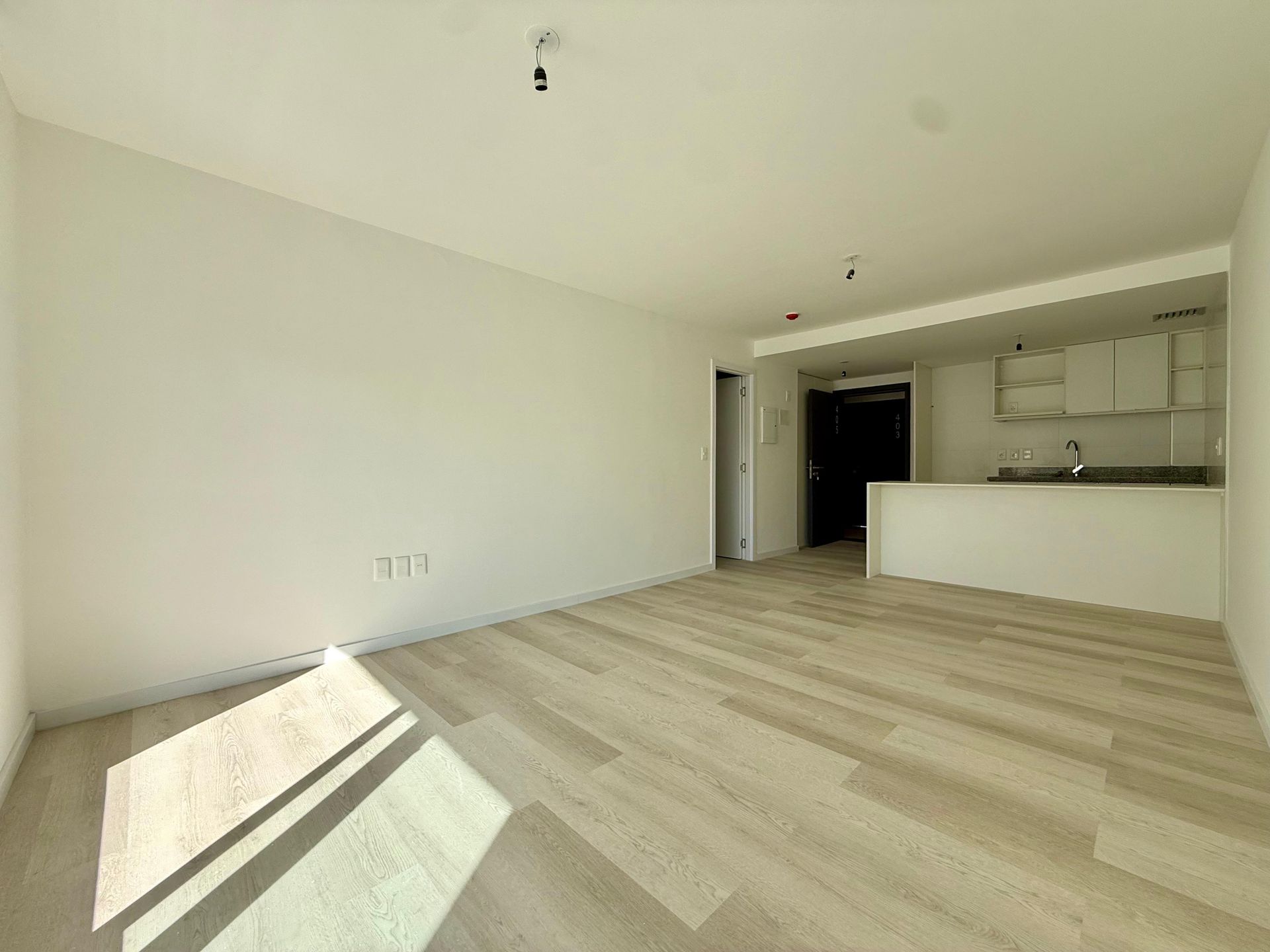 Venta monoambiente Cordón balcón