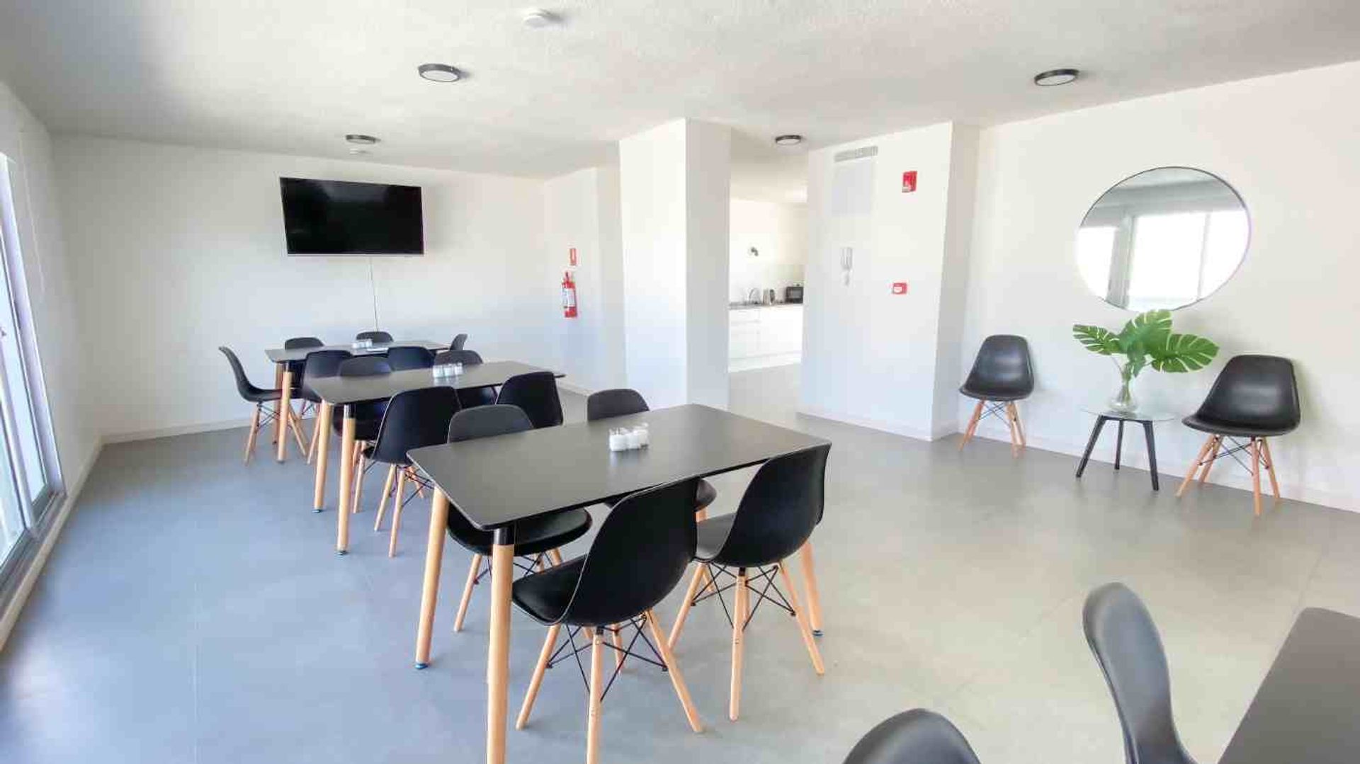 Alquiler Apto 1 dorm terraza cochera Tres Cruces · Foto 11