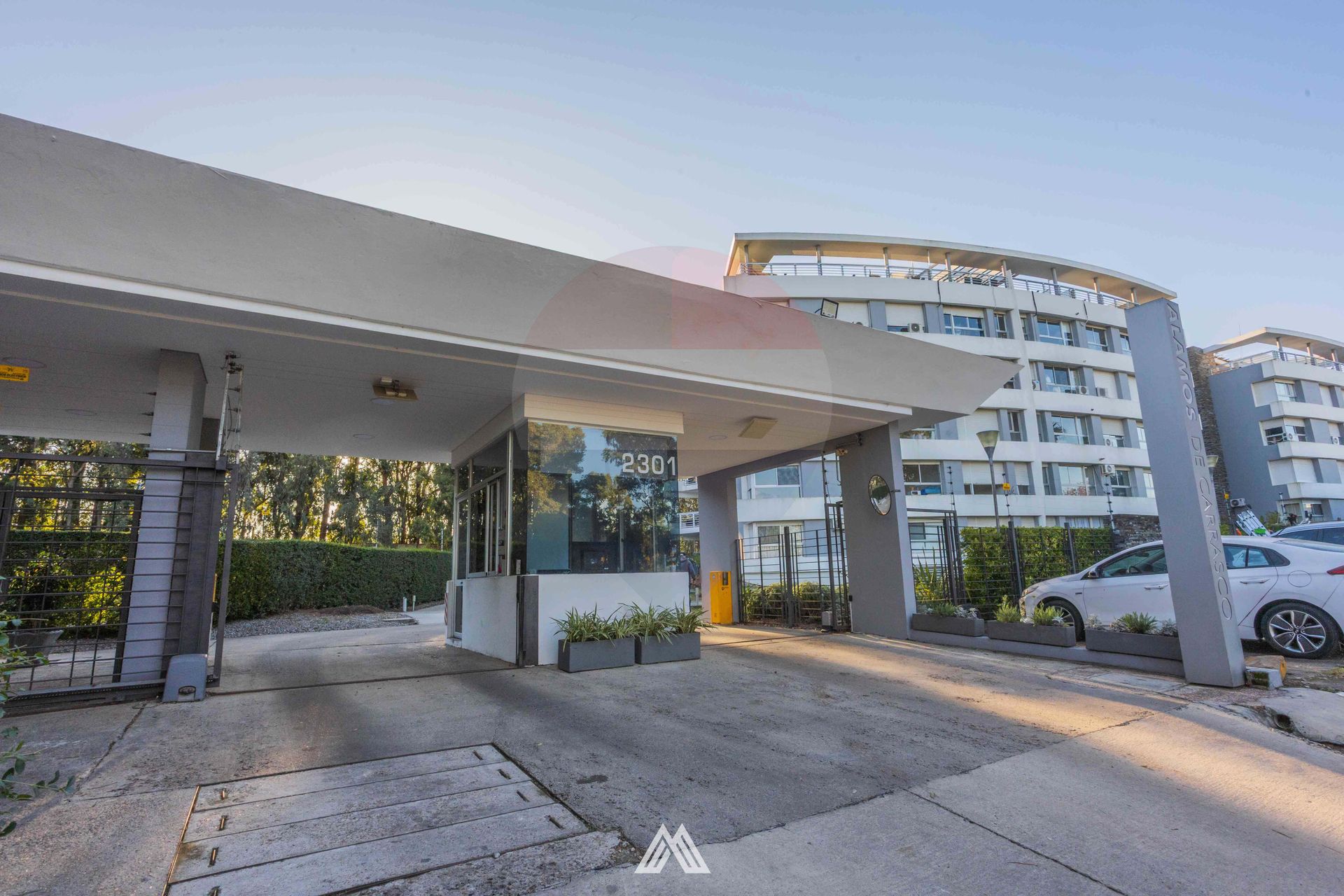 ALQUILER APARTAMENTO 2 DORM COCHERA CARRASCO NORTE · Foto 8
