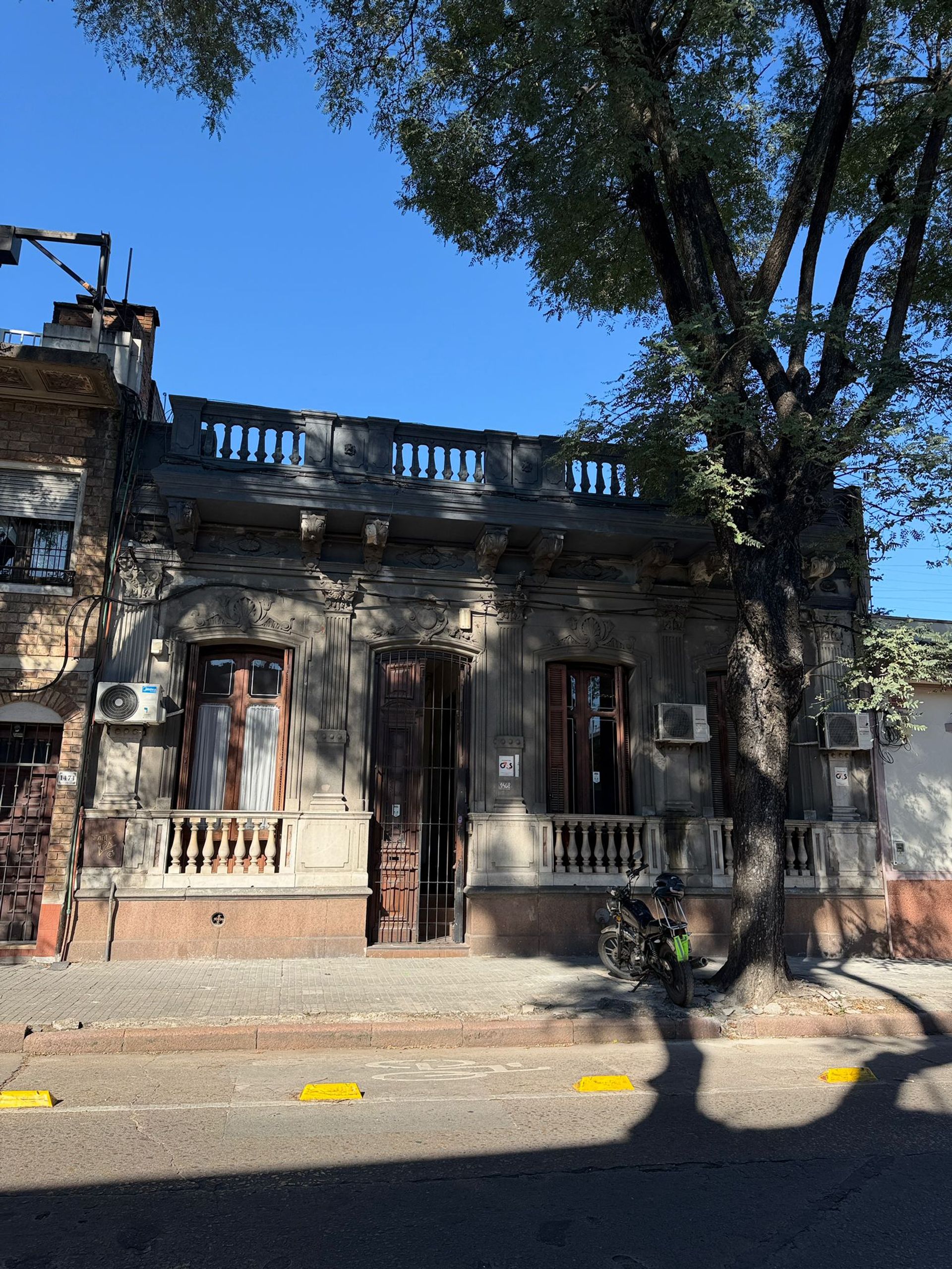 VENTA CASA, IDEAL EMPRESA o CONSTRUCCION, AGUADA