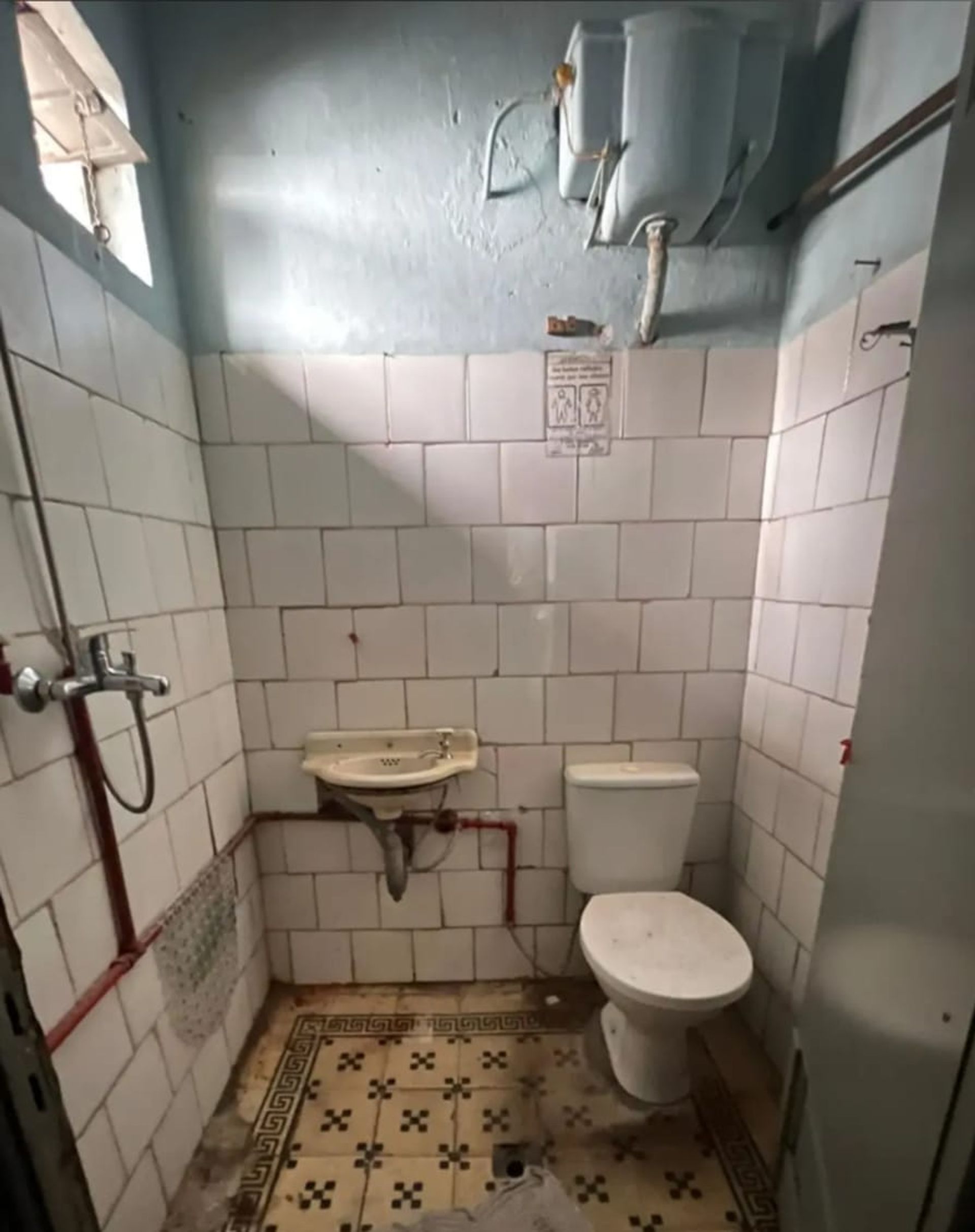 Alquiler de depósito en el CENTRO. Oportunidad · Foto 4