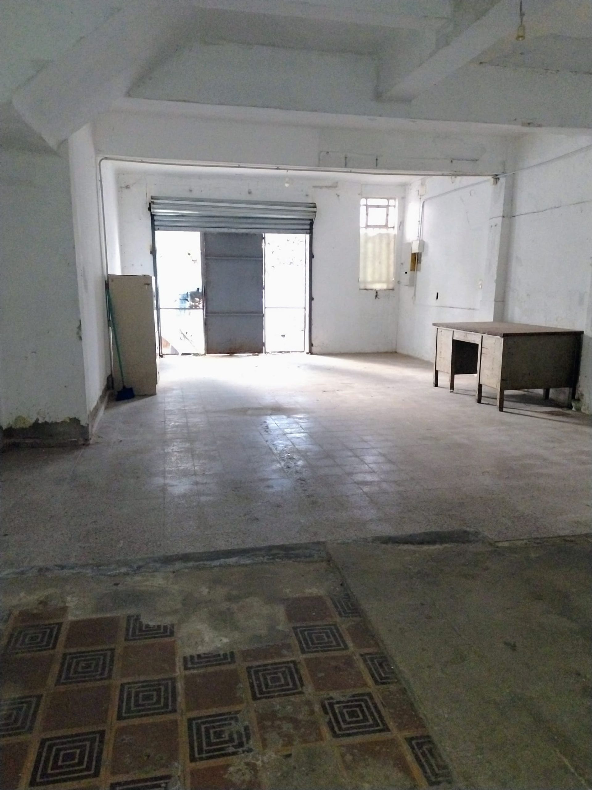 Alquiler de depósito en el CENTRO. Oportunidad · Foto 1
