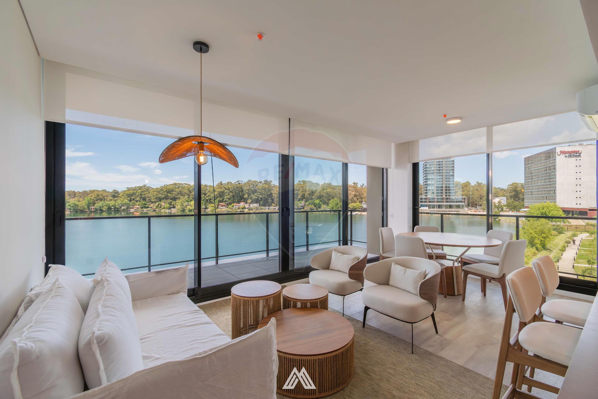 VENTA Apartamento 1 dorm EN POZO Lago Calcagno
