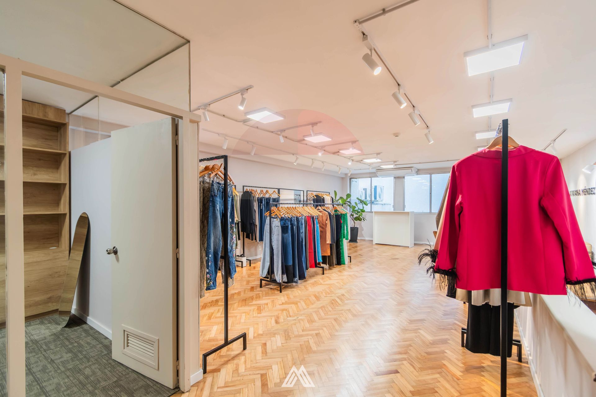 Alquiler de oficina con 103m² Plaza Independencia · Foto 9