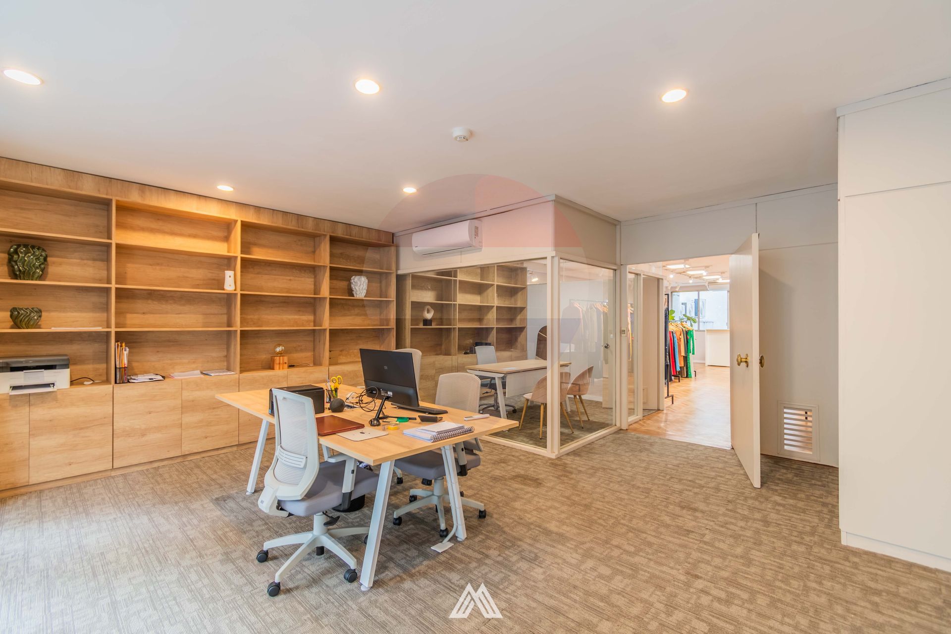 Alquiler de oficina con 103m² Plaza Independencia · Foto 4