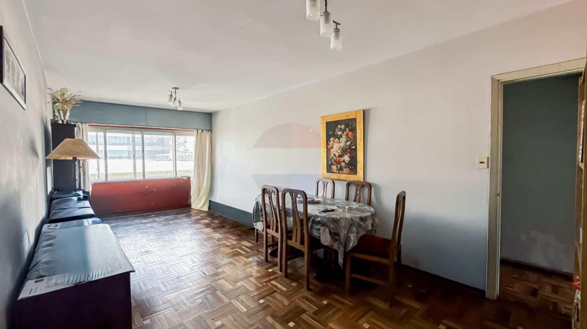 VENTA APTO CORDON 2 DORM Y COCHERA