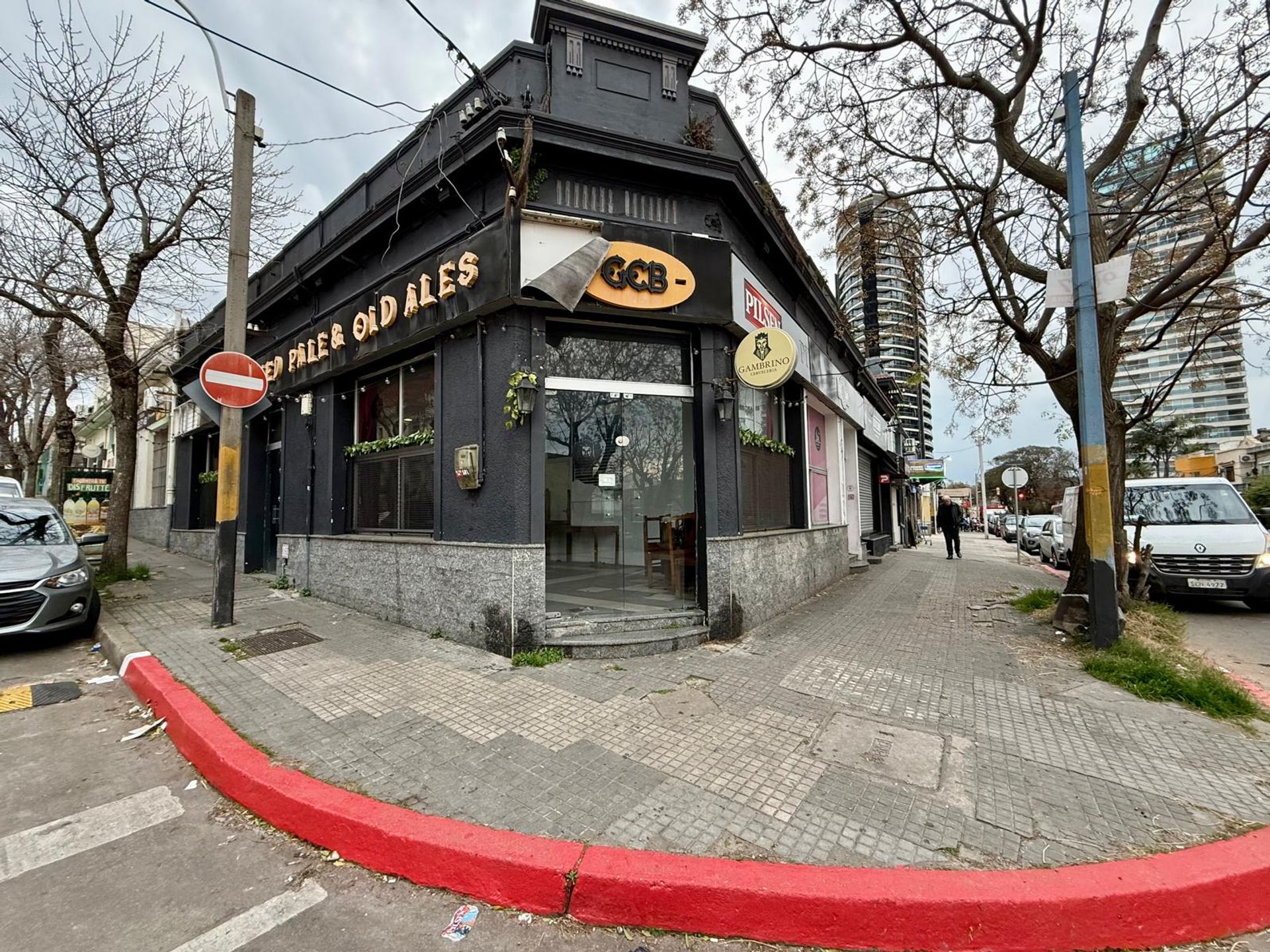 ALQUILER LOCAL COMERCIAL ESQUINA MALVIN · Foto 9
