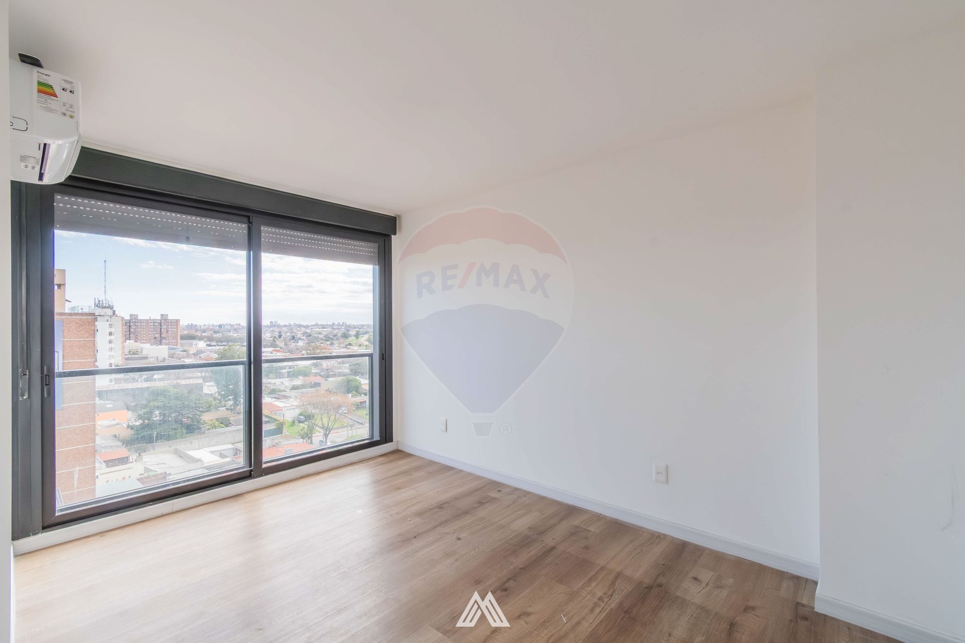 Alquiler Apartamento 2 Dormitorios y Balcón Malvin · Foto 4