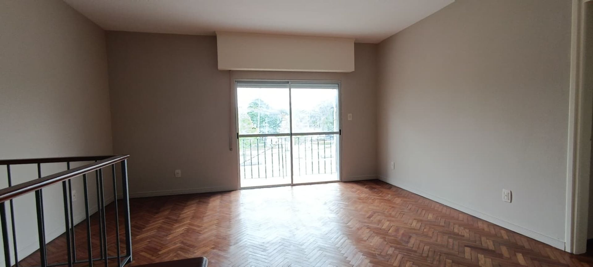 VENTA APTO 2 DORMITORIOS CON RENTA PASO MOLINO