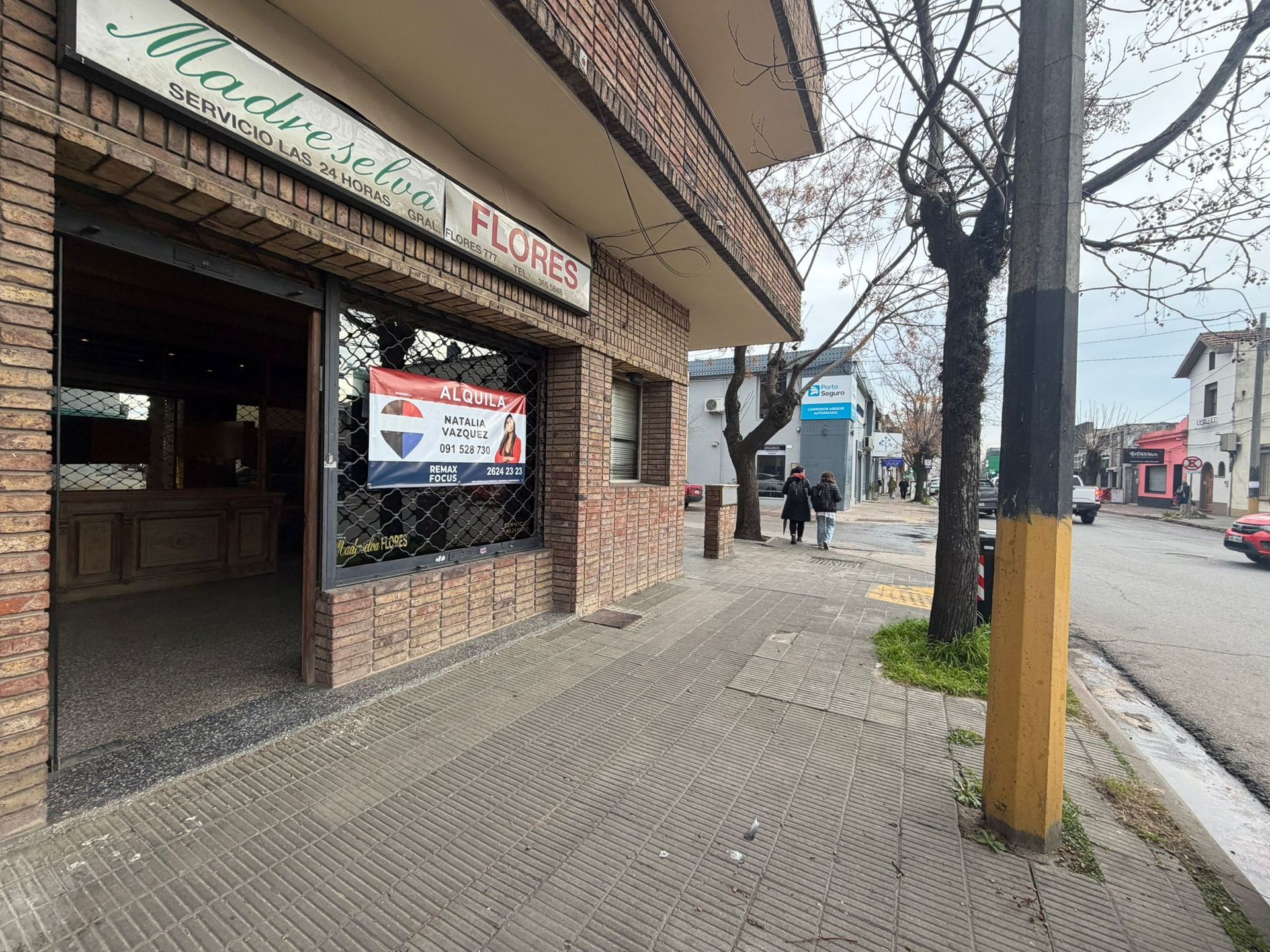 ALQUILER LOCAL COMERCIAL CENTRO LAS PIEDRAS · Foto 2