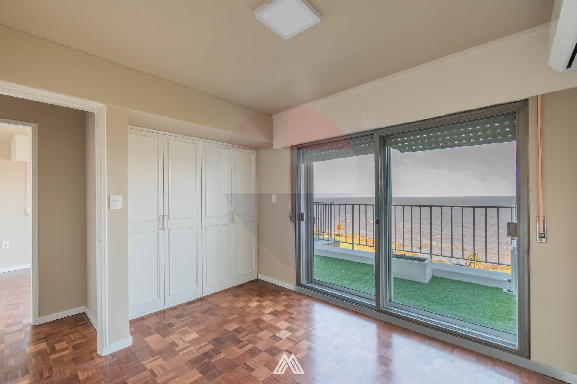 Alquiler Penthouse Rambla, 2 dorm. Punta Carretas. · Foto 11