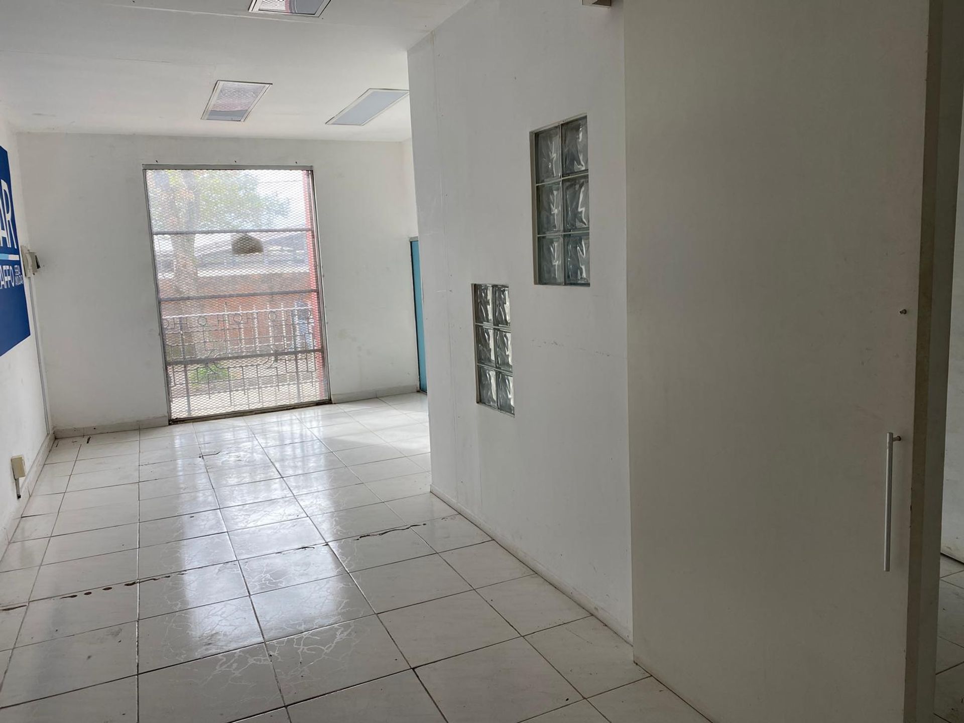 Alquiler local comercial centro de Pando