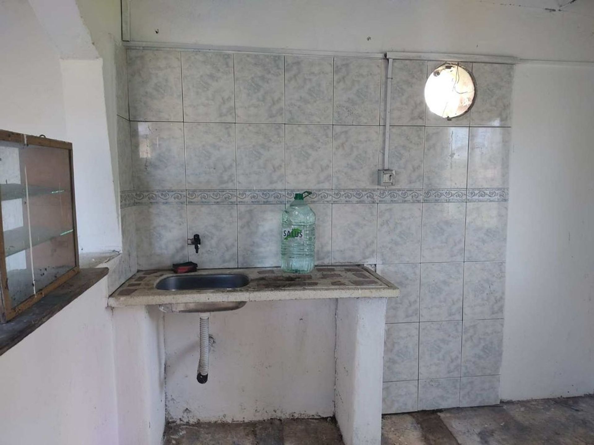 Alquiler Local Comercial con Amplio Terreno · Foto 5