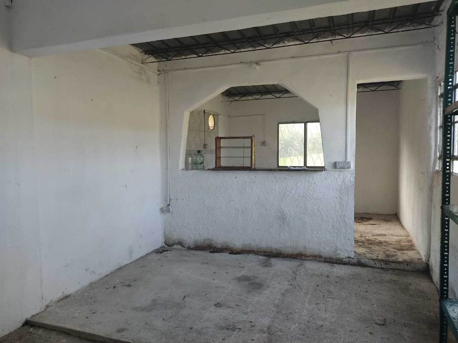 Alquiler Local Comercial con Amplio Terreno · Foto 6
