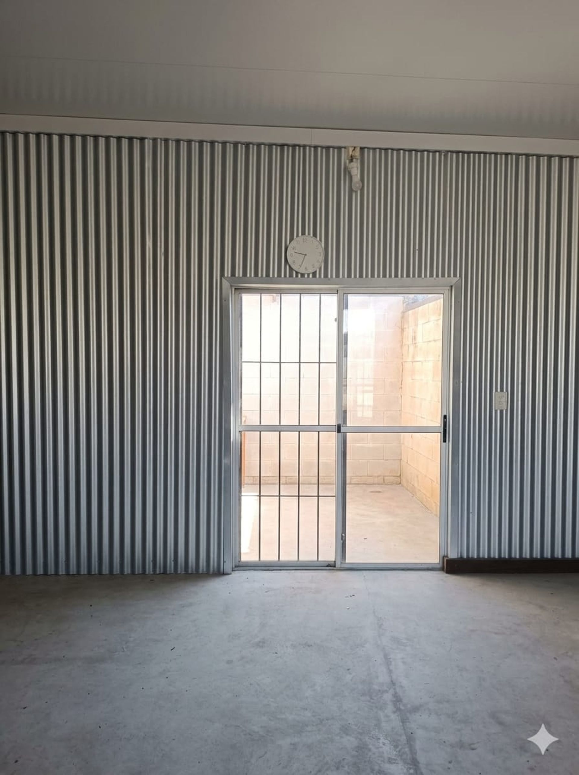 Alquiler de local Comercial a estrenar en Pando · Foto 8