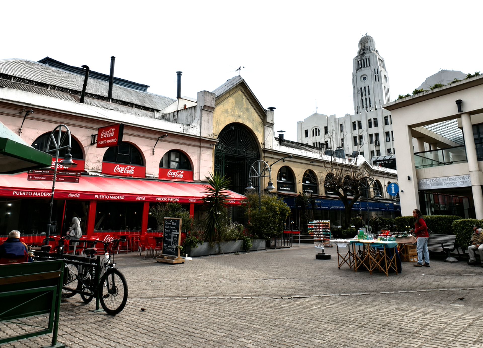 ALQUILER LOCAL COMERCIAL FRENTE MERCADO DEL PUERTO · Foto 9