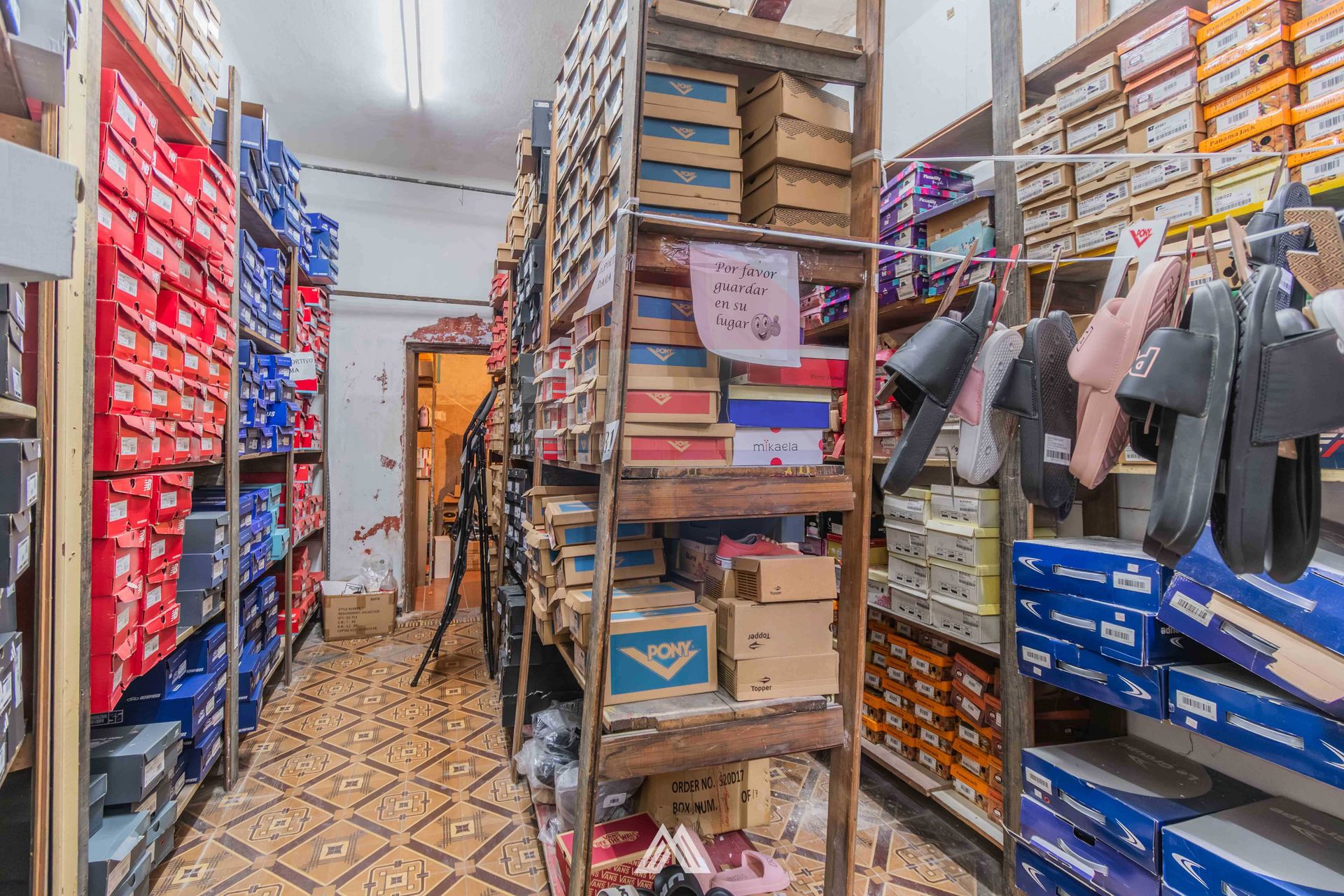 ALQUILER Local Comercial en Goes · Foto 9