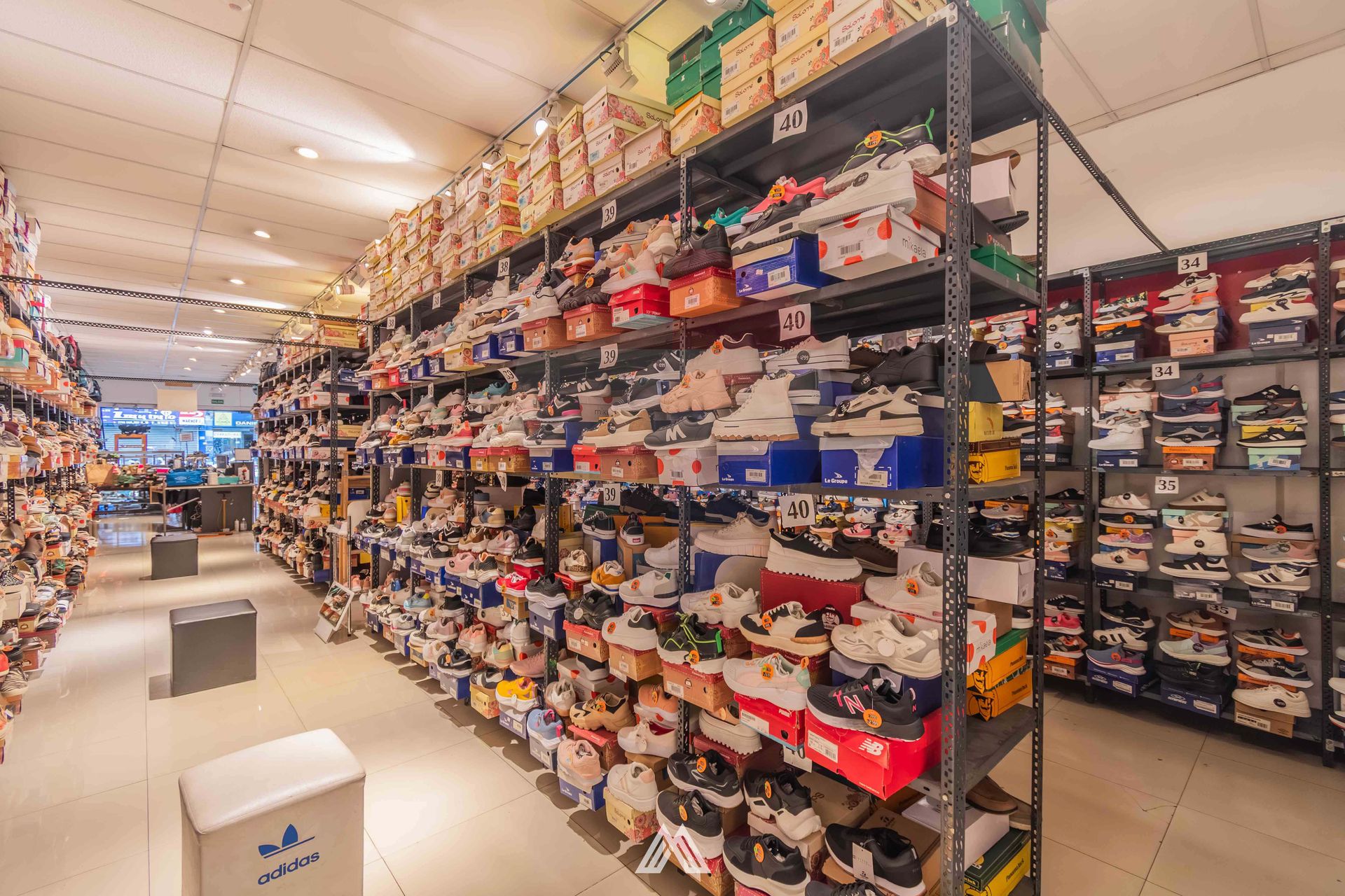 ALQUILER Local Comercial en Goes · Foto 5