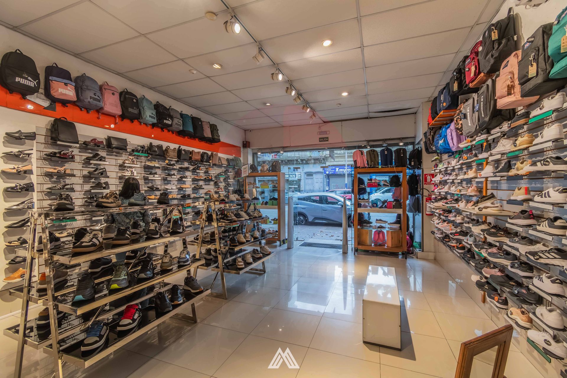ALQUILER Local Comercial en Goes · Foto 3