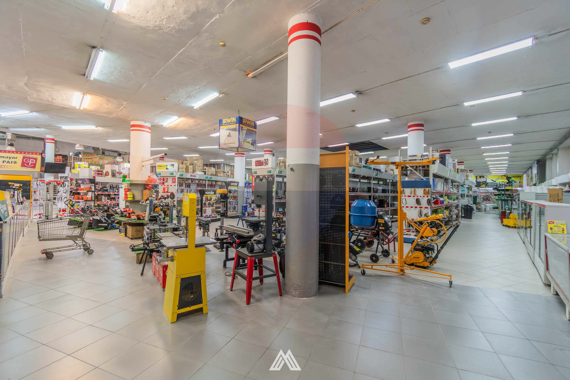 ALQUILER LOCAL EN LA COMERCIAL · Foto 4