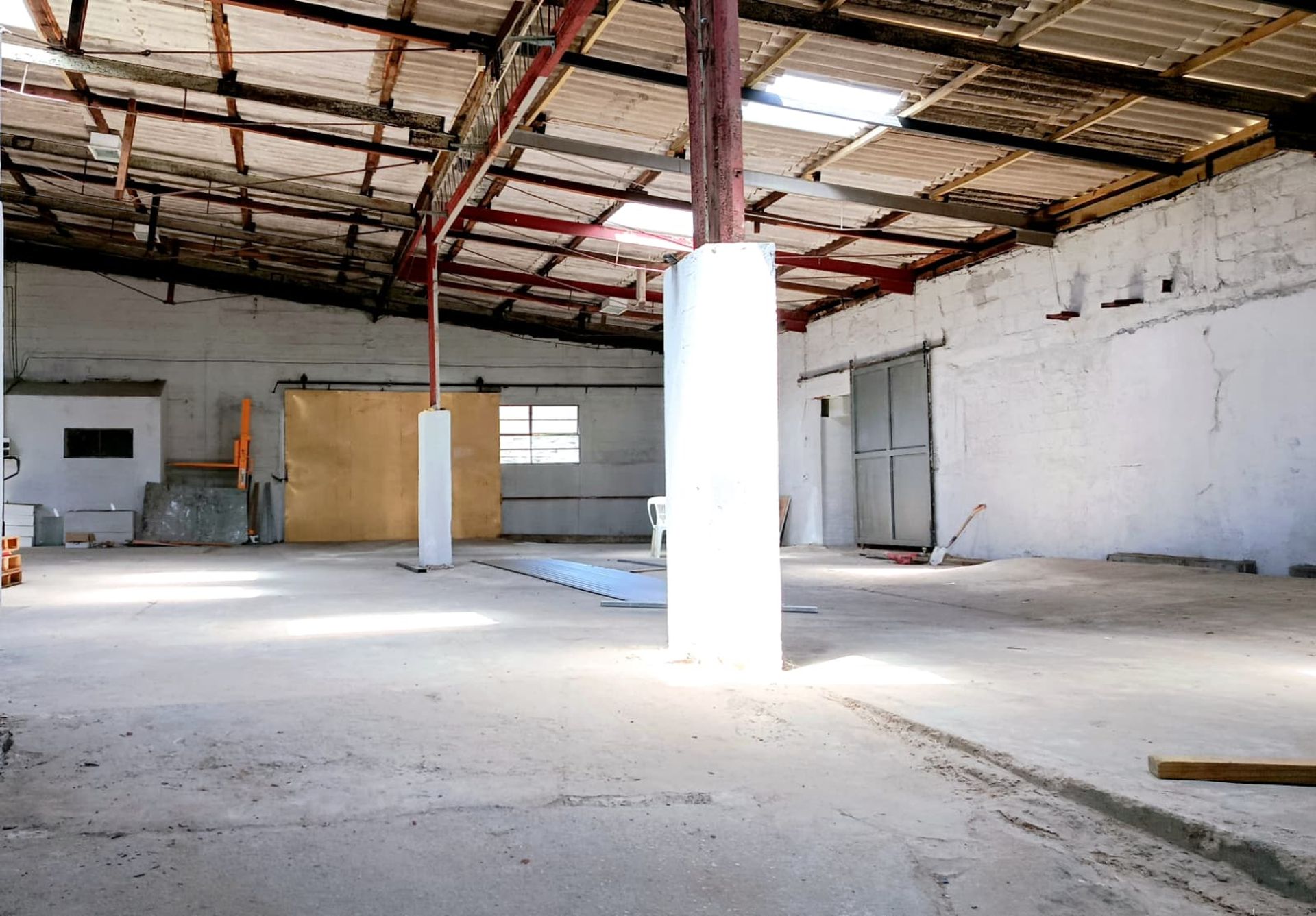Alquiler Local / Galpón comercial 200 m² en Pando · Foto 6