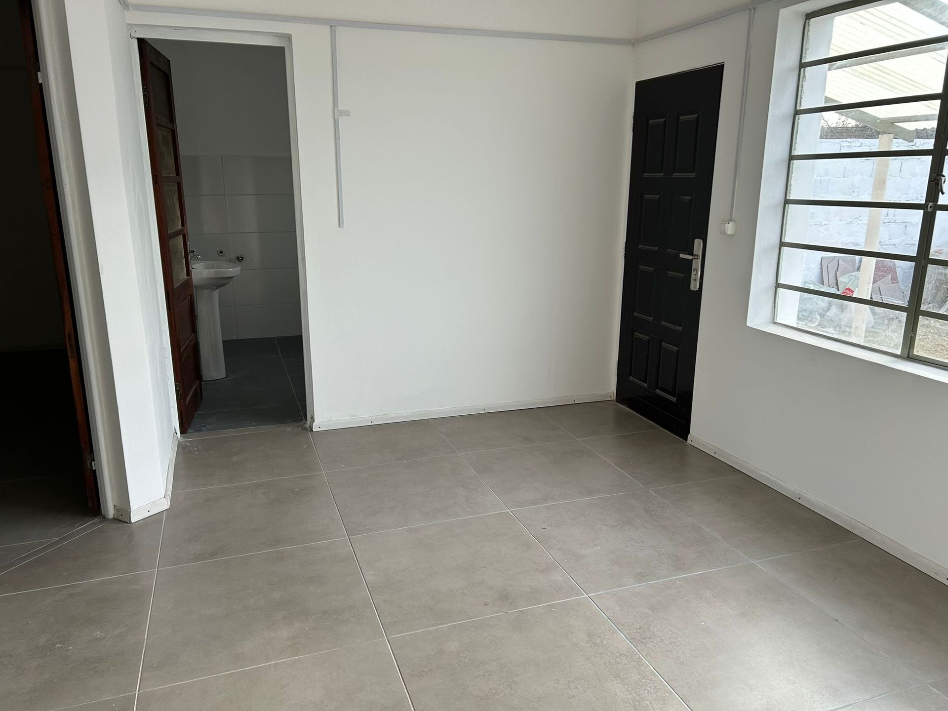 Se alquila local comercial en Av. Roosevelt, Pando · Foto 3