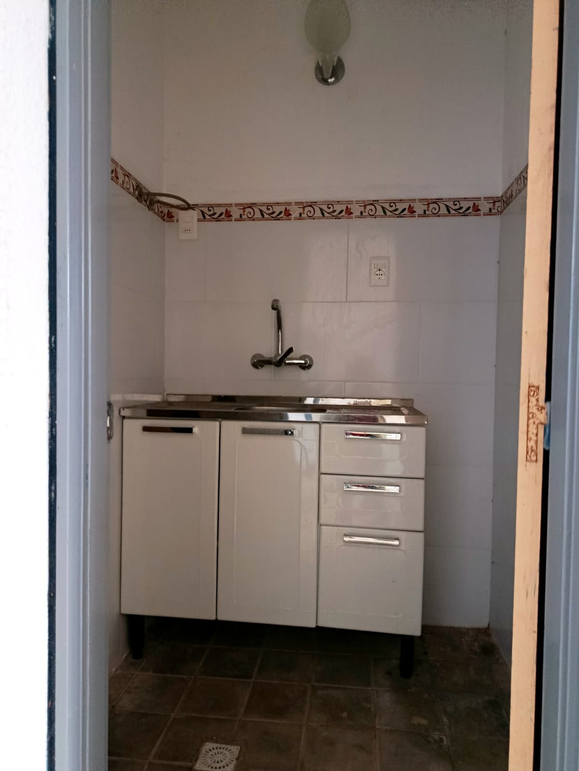 ALQUILER LOCAL COMERCIAL EN PANDO · Foto 5