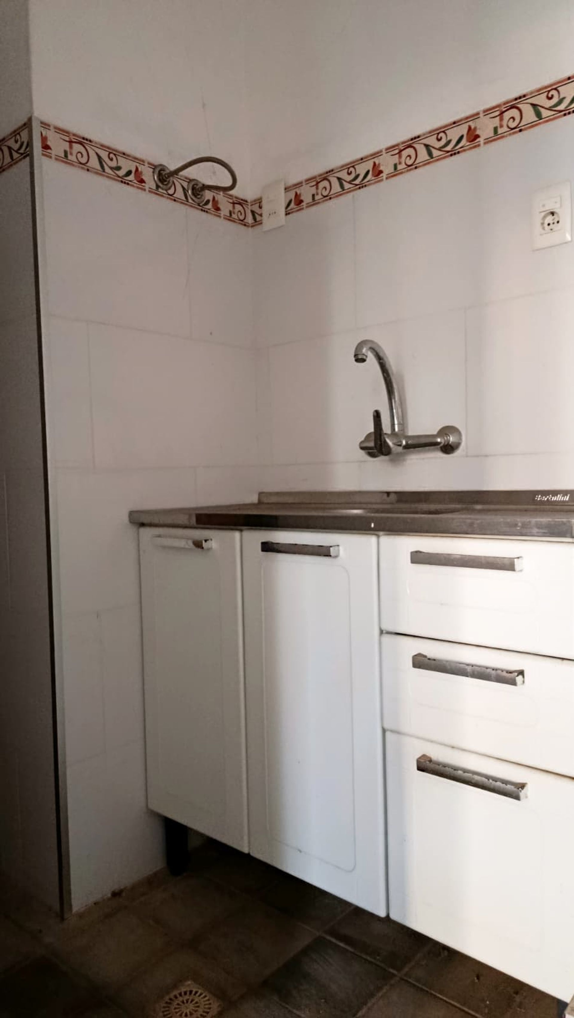 ALQUILER LOCAL COMERCIAL EN PANDO · Foto 6