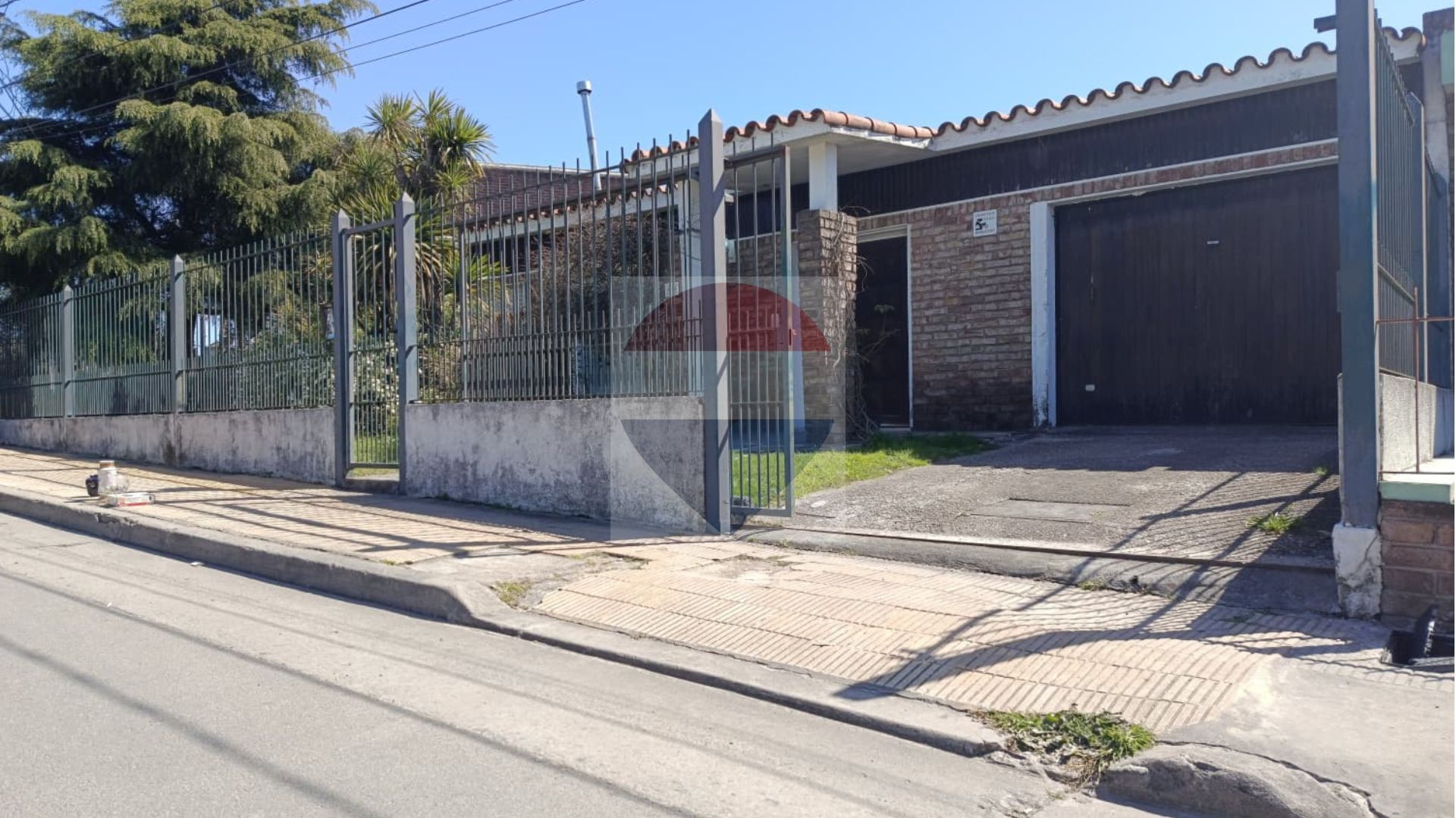 Alquiler en Pando: Casa 2 dorm. opción a 3 y patio · Foto 2