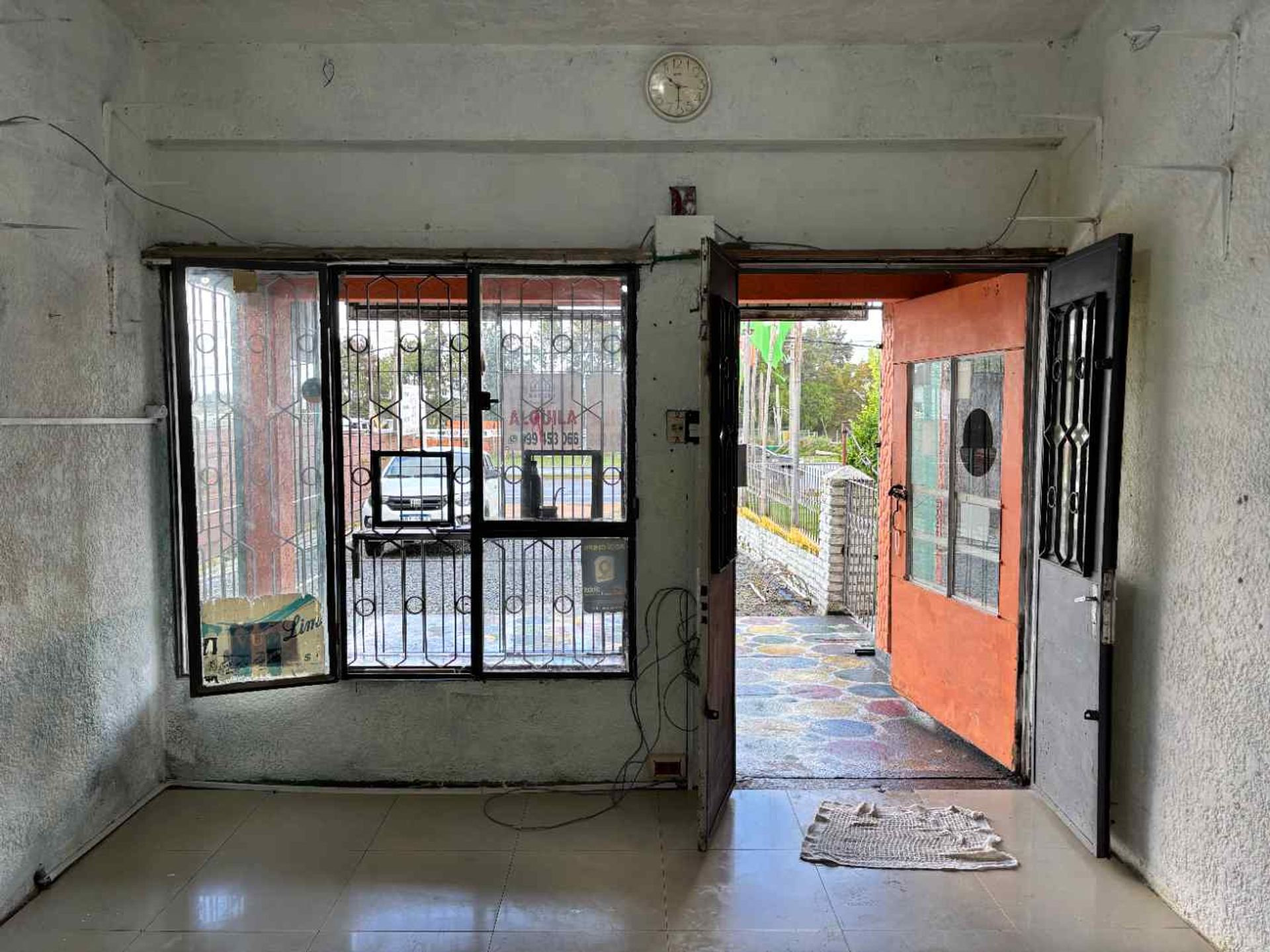 ALQUILER LOCAL COMERCIAL EN BARROS BLANCOS KM27 · Foto 12