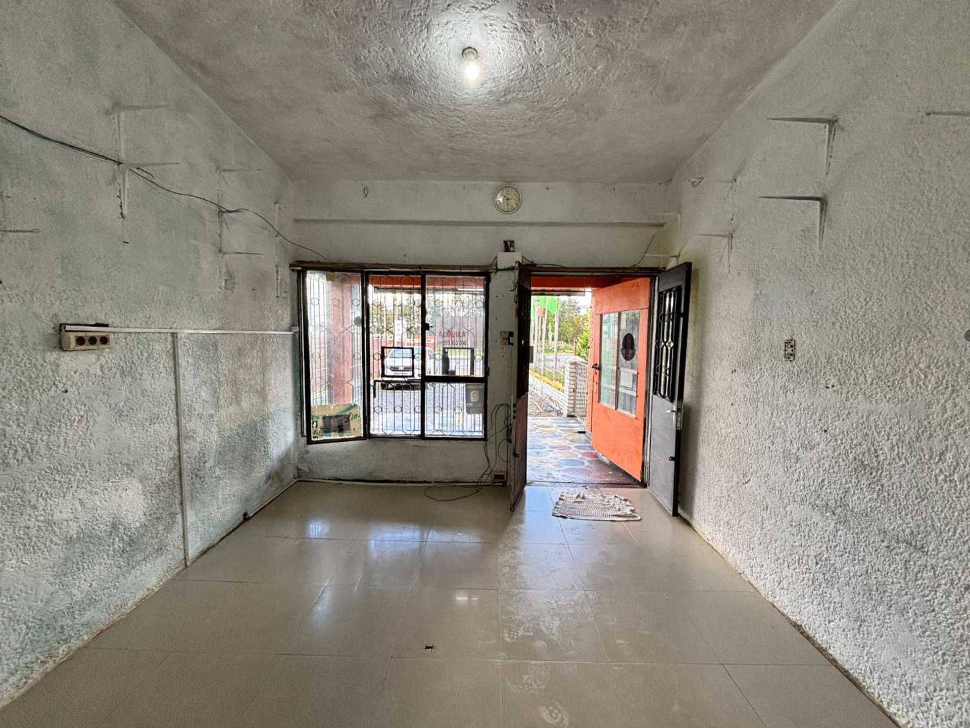 ALQUILER LOCAL COMERCIAL EN BARROS BLANCOS KM27 · Foto 6