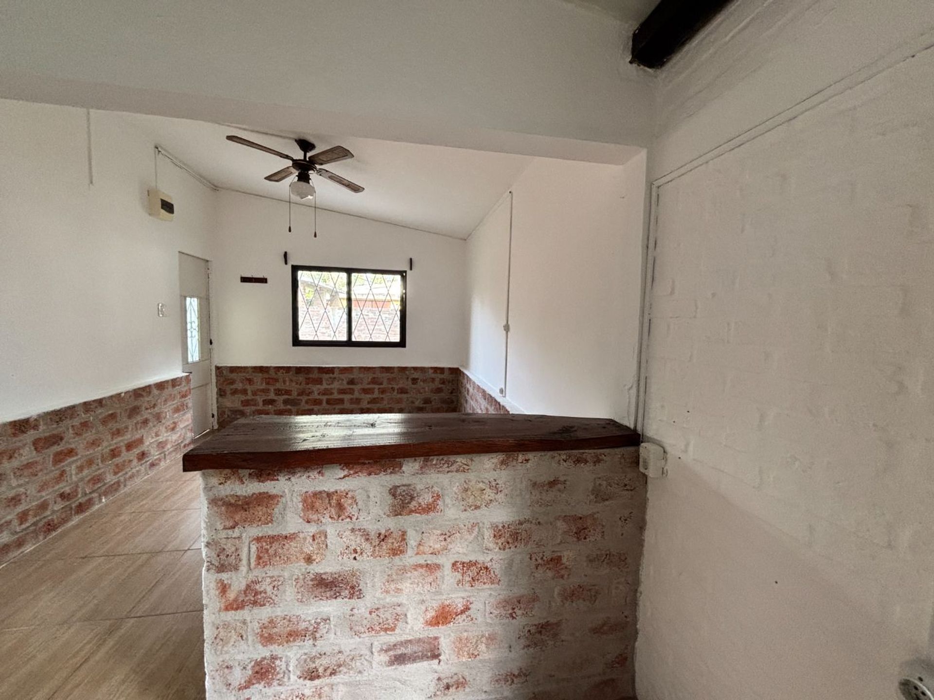 ALQUILER CASA 1 DORMITORIO Y COCHERA SAN LUIS · Foto 10