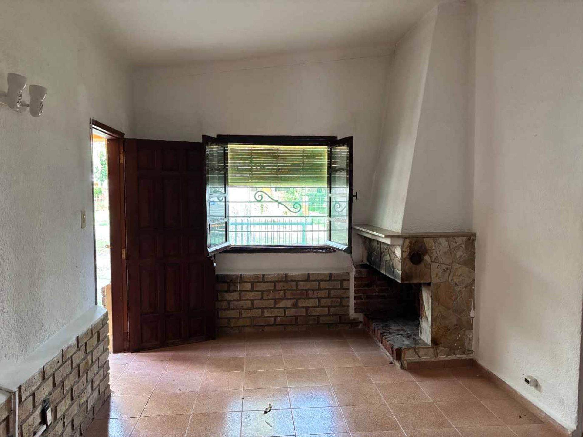 ALQUILER CASA 2 DORMITORIOS Y COCHERA EN SAN LUIS · Foto 3