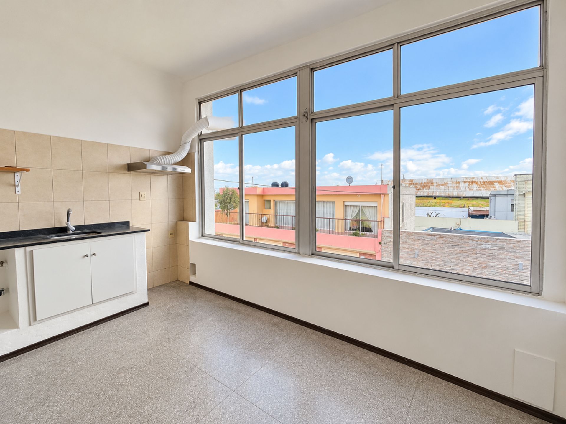 ALQUILER Apartamento 2 dorm. en el centro de Pando · Foto 4