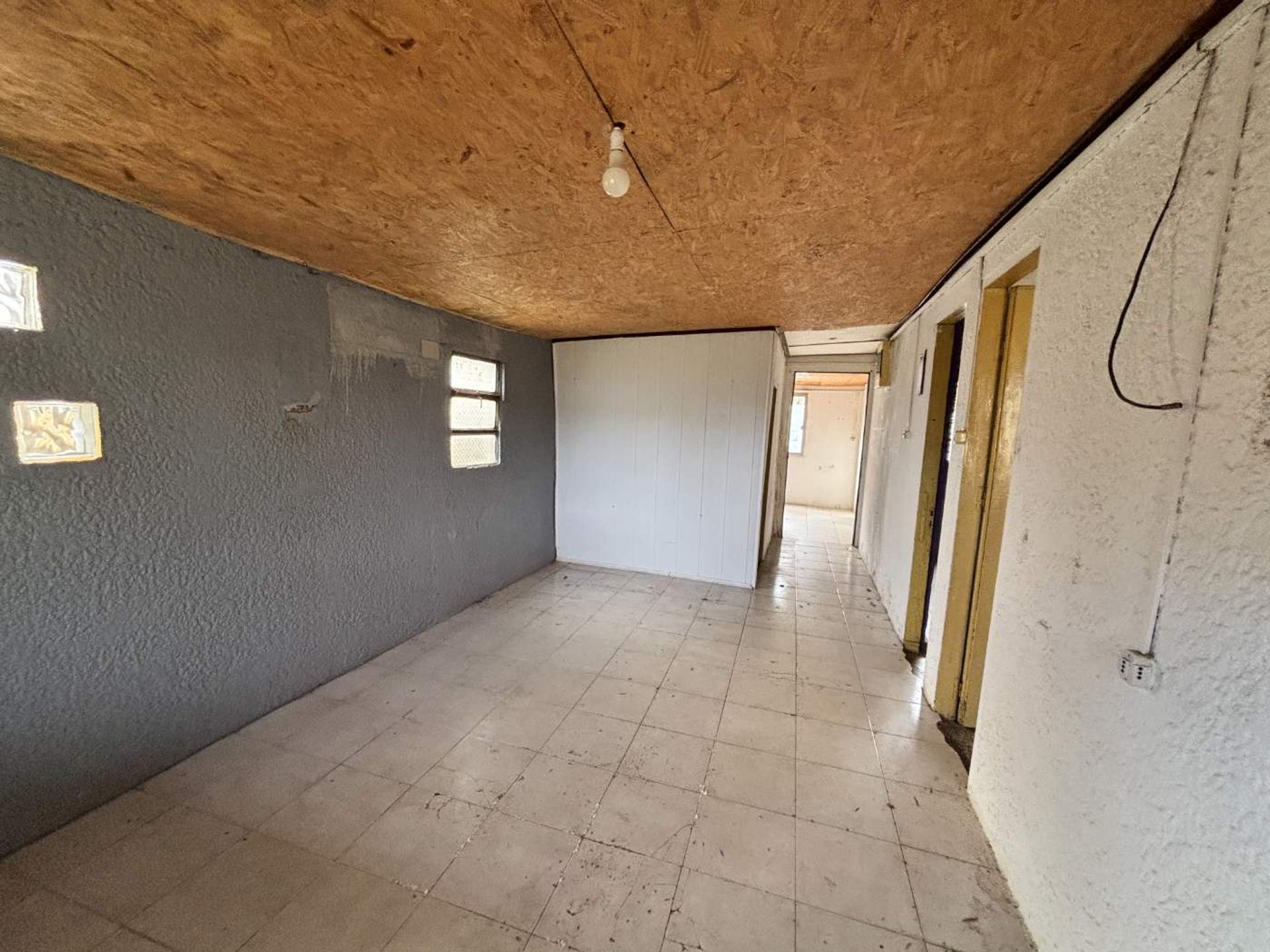 ALQUILER Local comercial/desarrollo en Ruta 101 · Foto 9