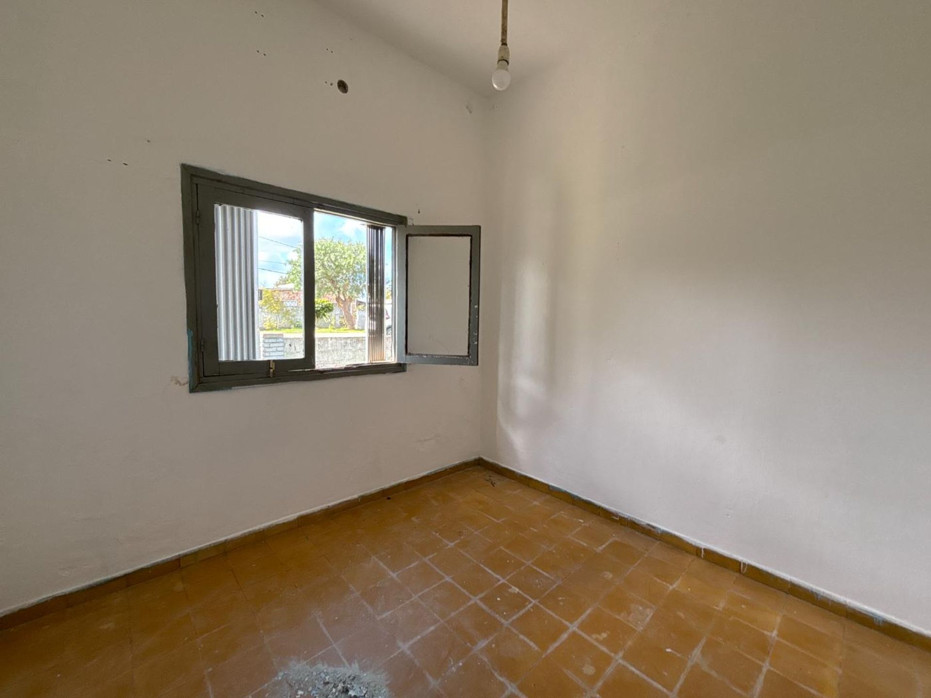 Alquiler casa de 2 dormitorios con fondo en Pando · Foto 9