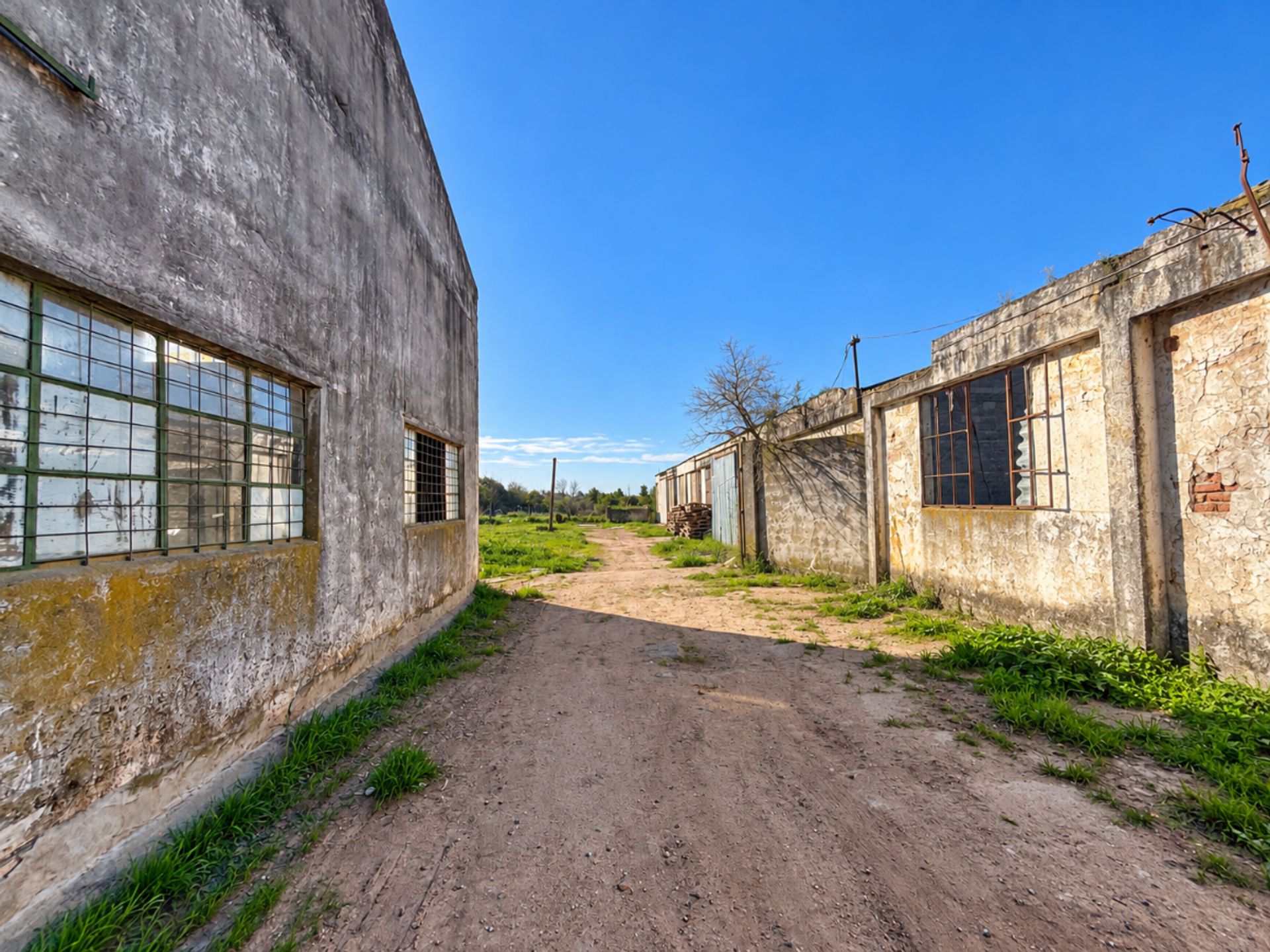 Alquiler Galpón/Depósito de 590m² en La Montañesa · Foto 10