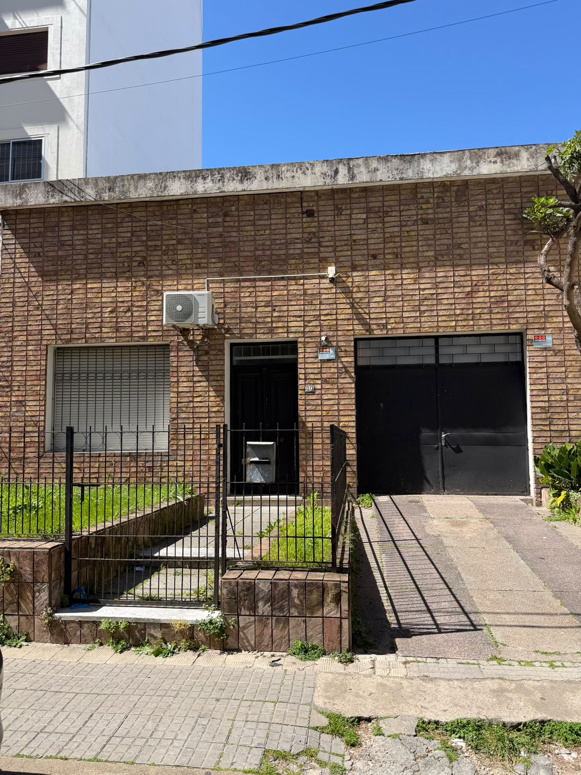 OPORTUNIDAD ALQUILER 3D 2 B DEPOSITO POCITOS · Foto 1