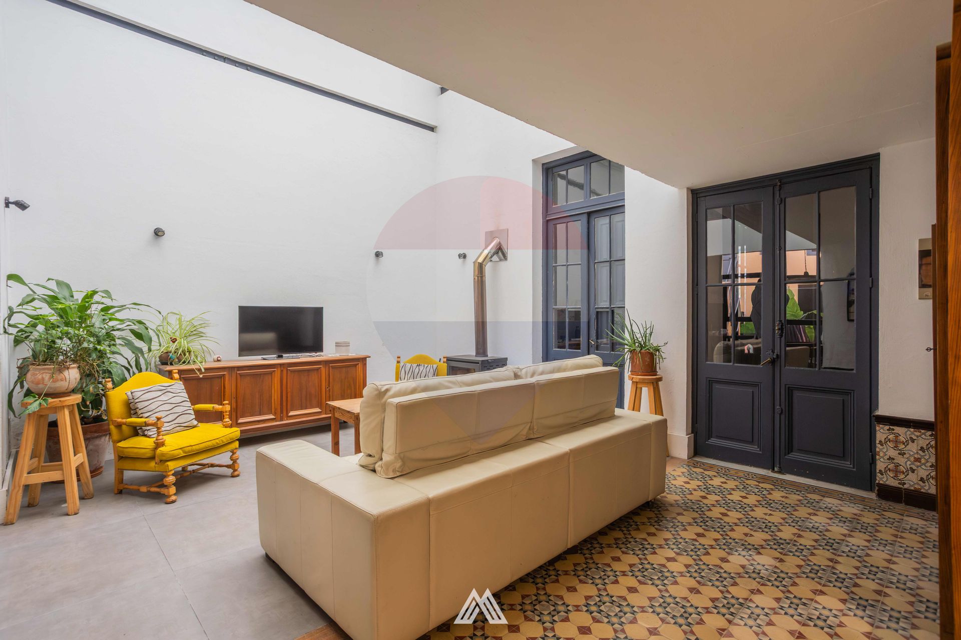 VENTA CASA 3 DORMITORIOS, 3 BAÑOS EN CORDON
