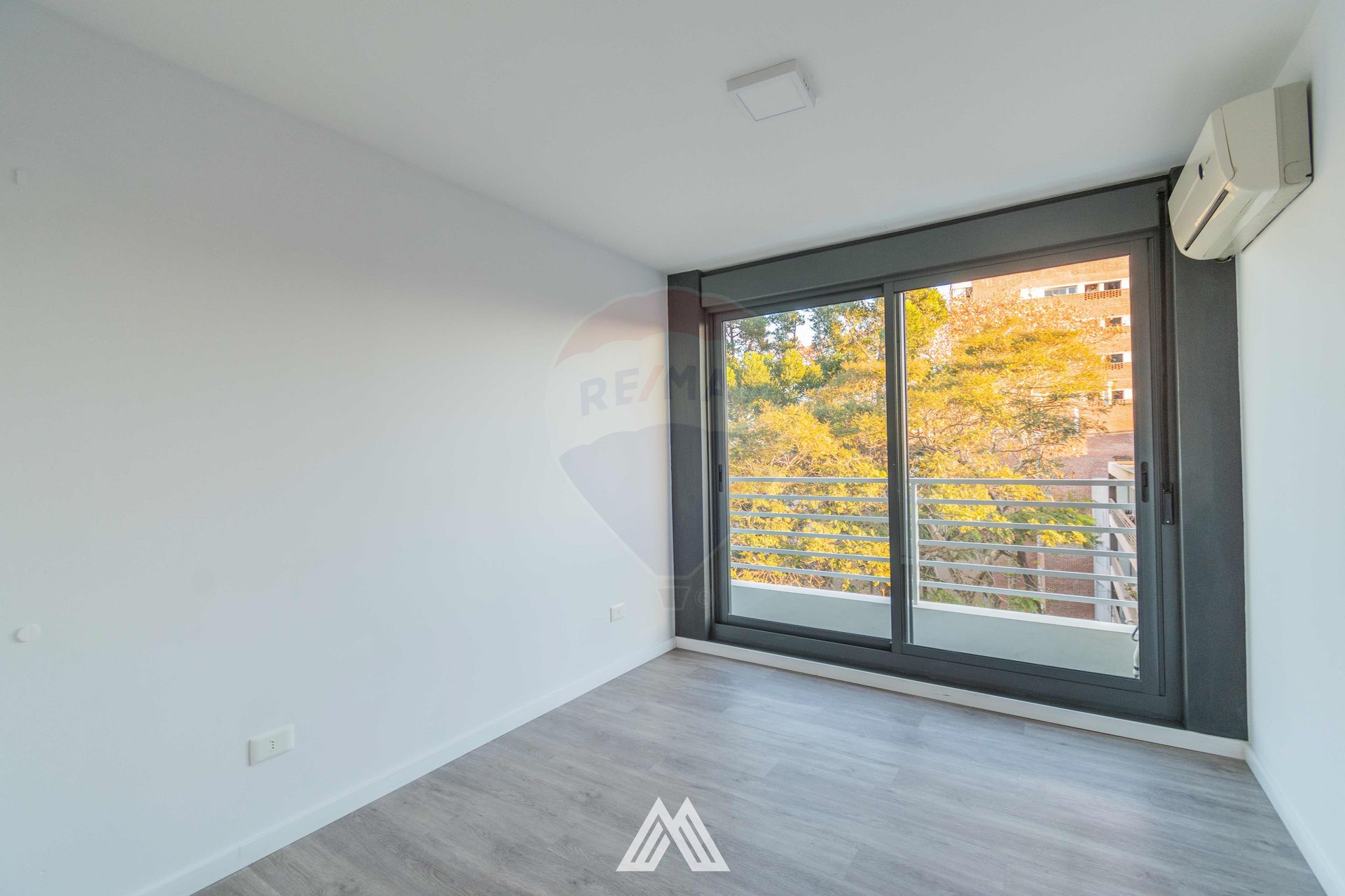 ALQUILER Apto 1 dormitorio con garaje, Bella Vista · Foto 7