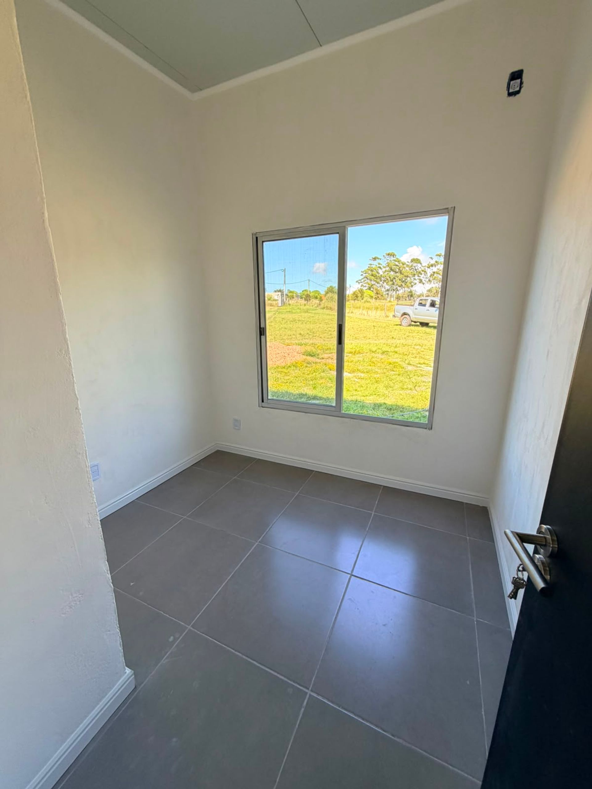 Alquiler de hermosa casa a estrenar en Neptunia · Foto 5