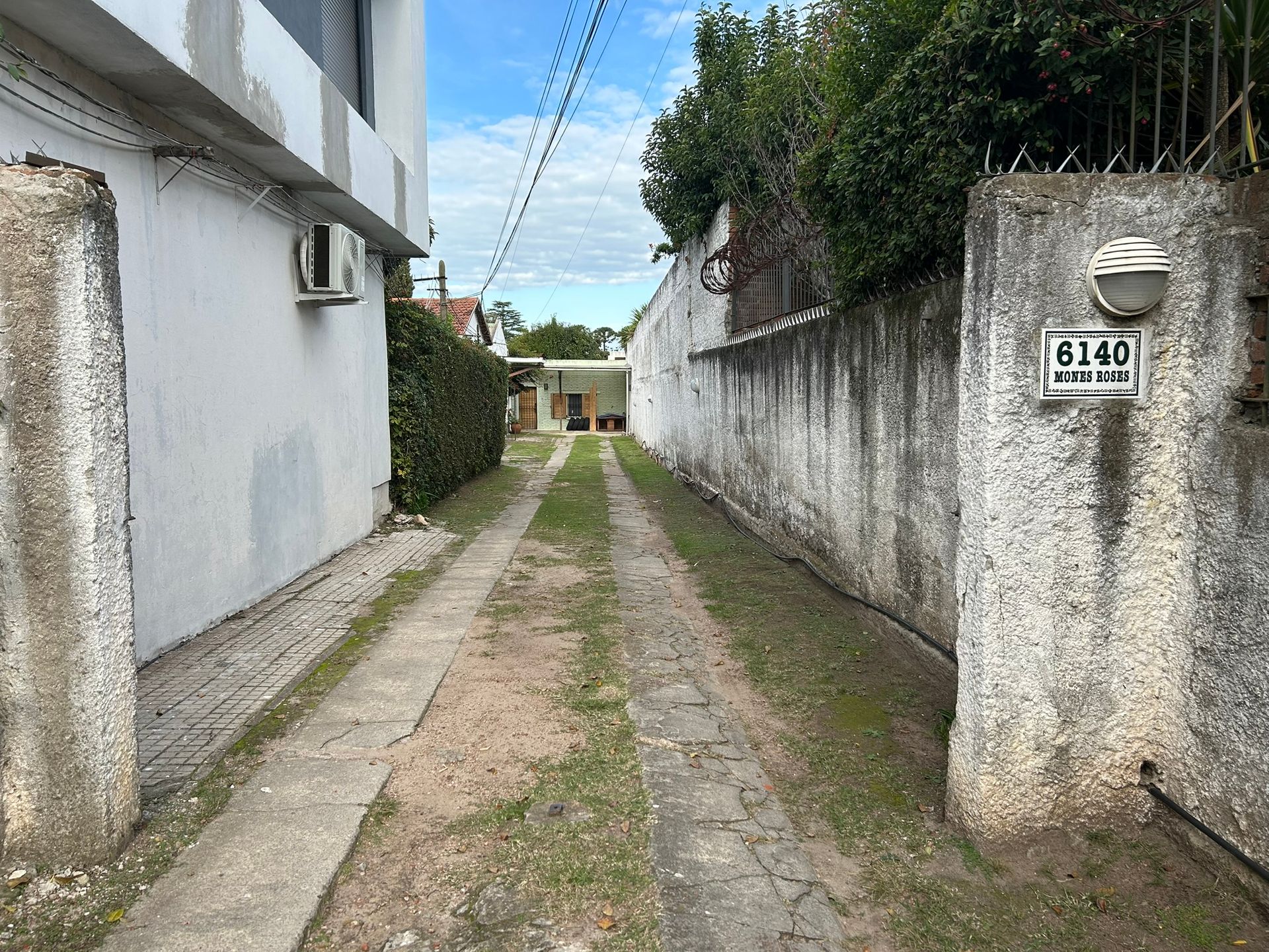 ALQUILER DE MONOAMBIENTE CON JARDÍN - CARRASCO SUR · Foto 11