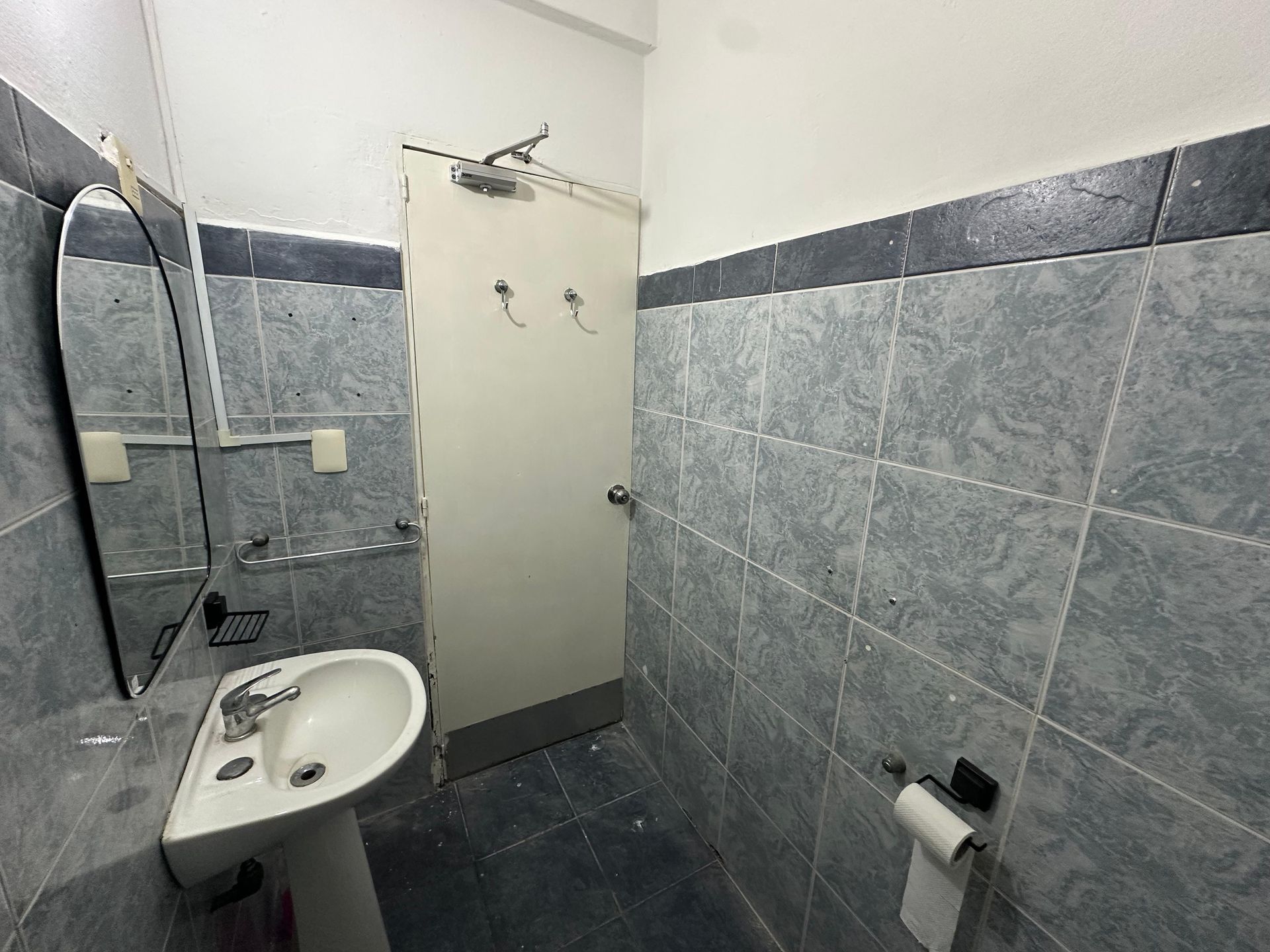 ALQUILER LOCAL COMERCIAL POCITOS NUEVO · Foto 5