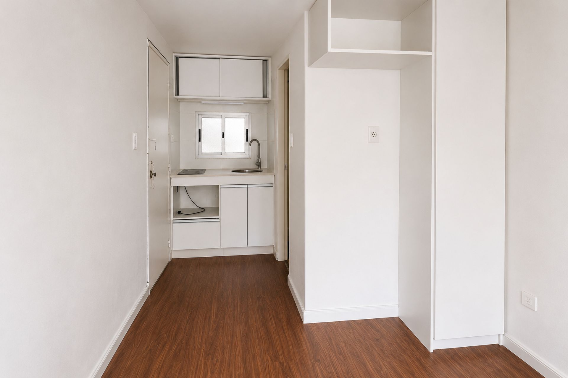 ALQUILER MONOAMBIENTE CORDON: VIVIENDA-CONSULTORIO · Foto 3
