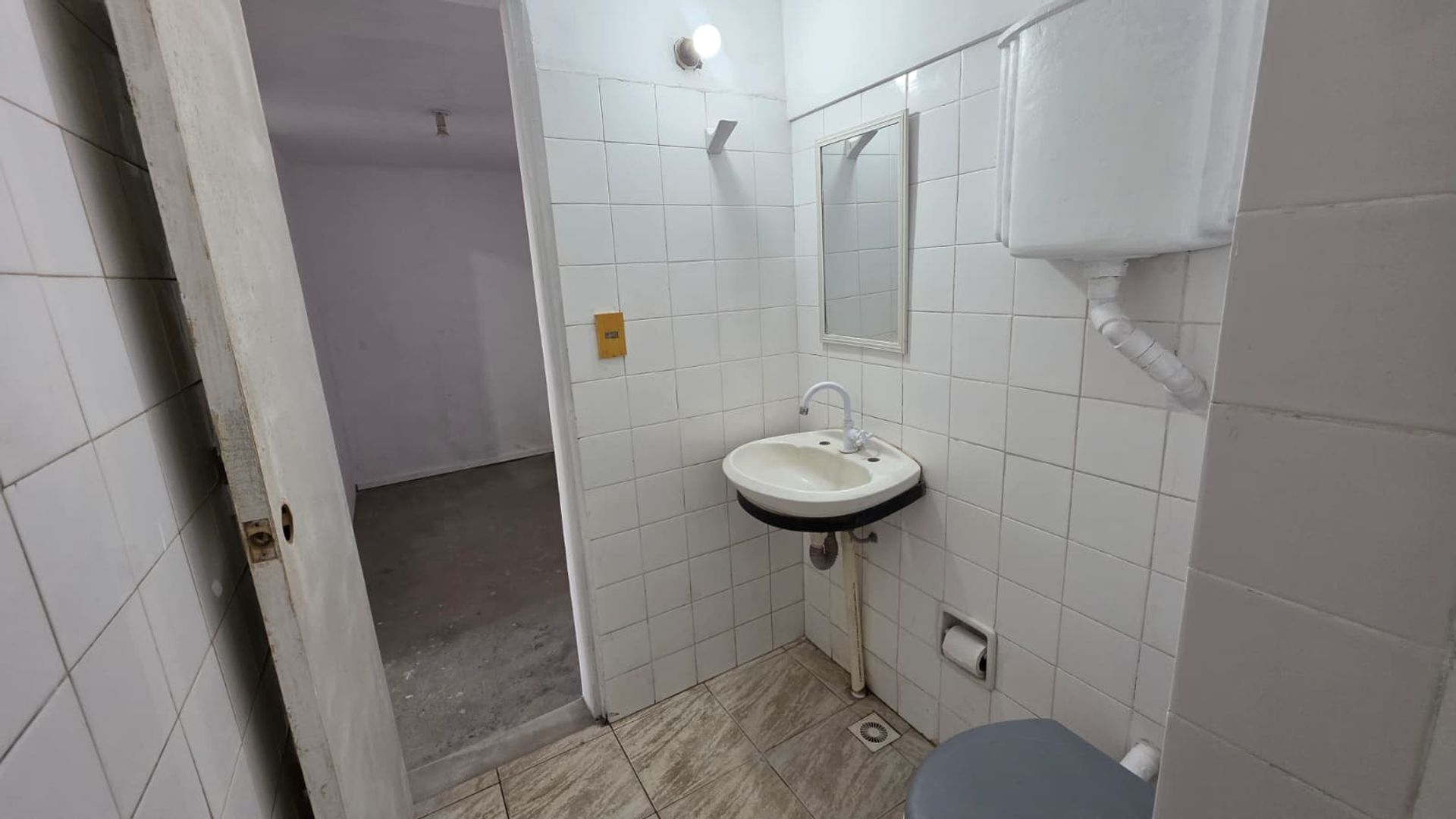 ALQUILER LOCAL COMERCIAL EN MEDANOS DE SOLYMAR · Foto 7