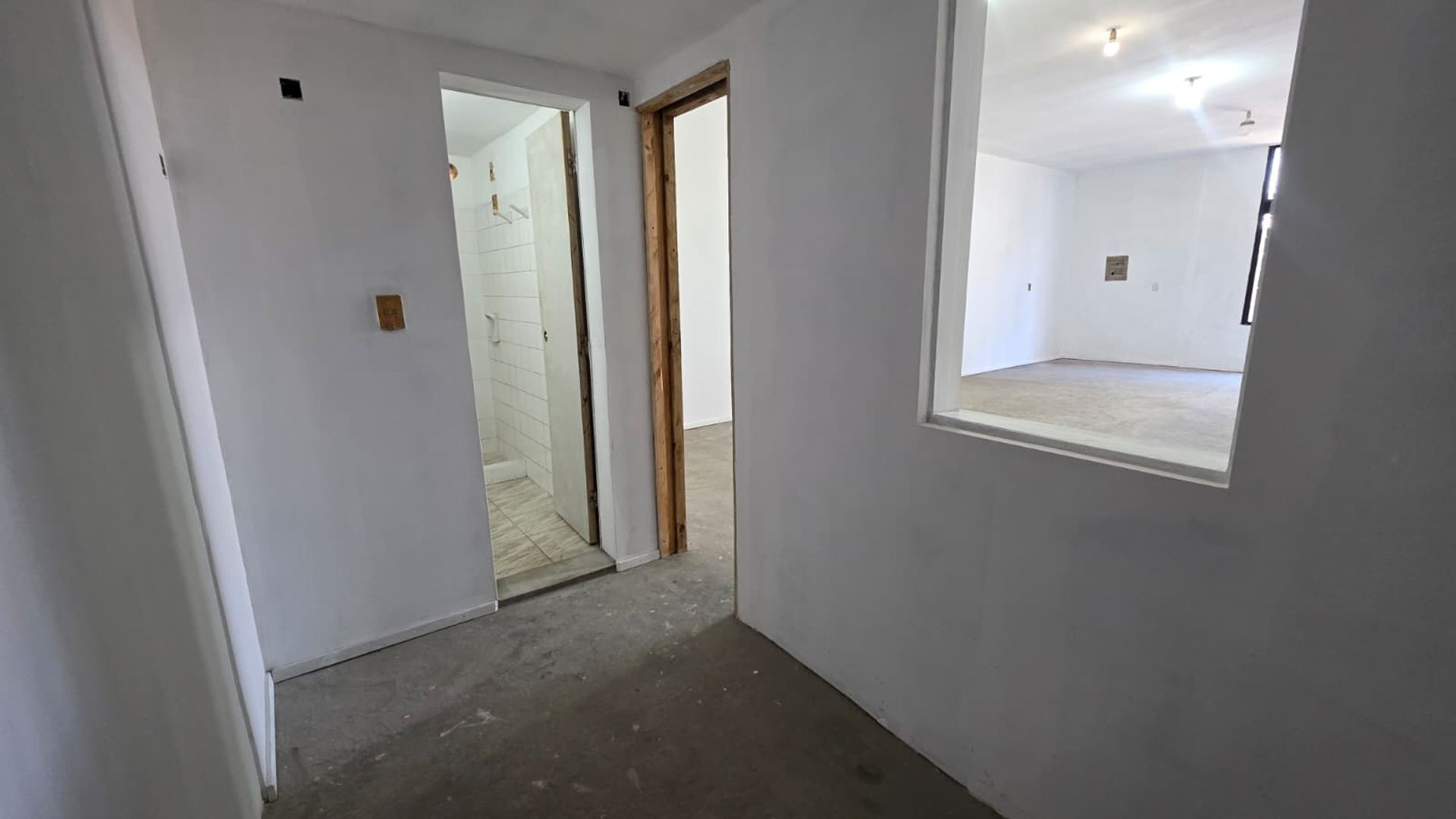 ALQUILER LOCAL COMERCIAL EN MEDANOS DE SOLYMAR · Foto 5
